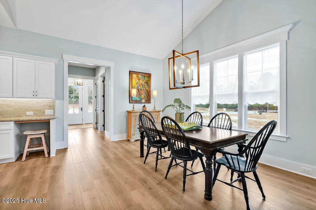 100441833 | Photo 12