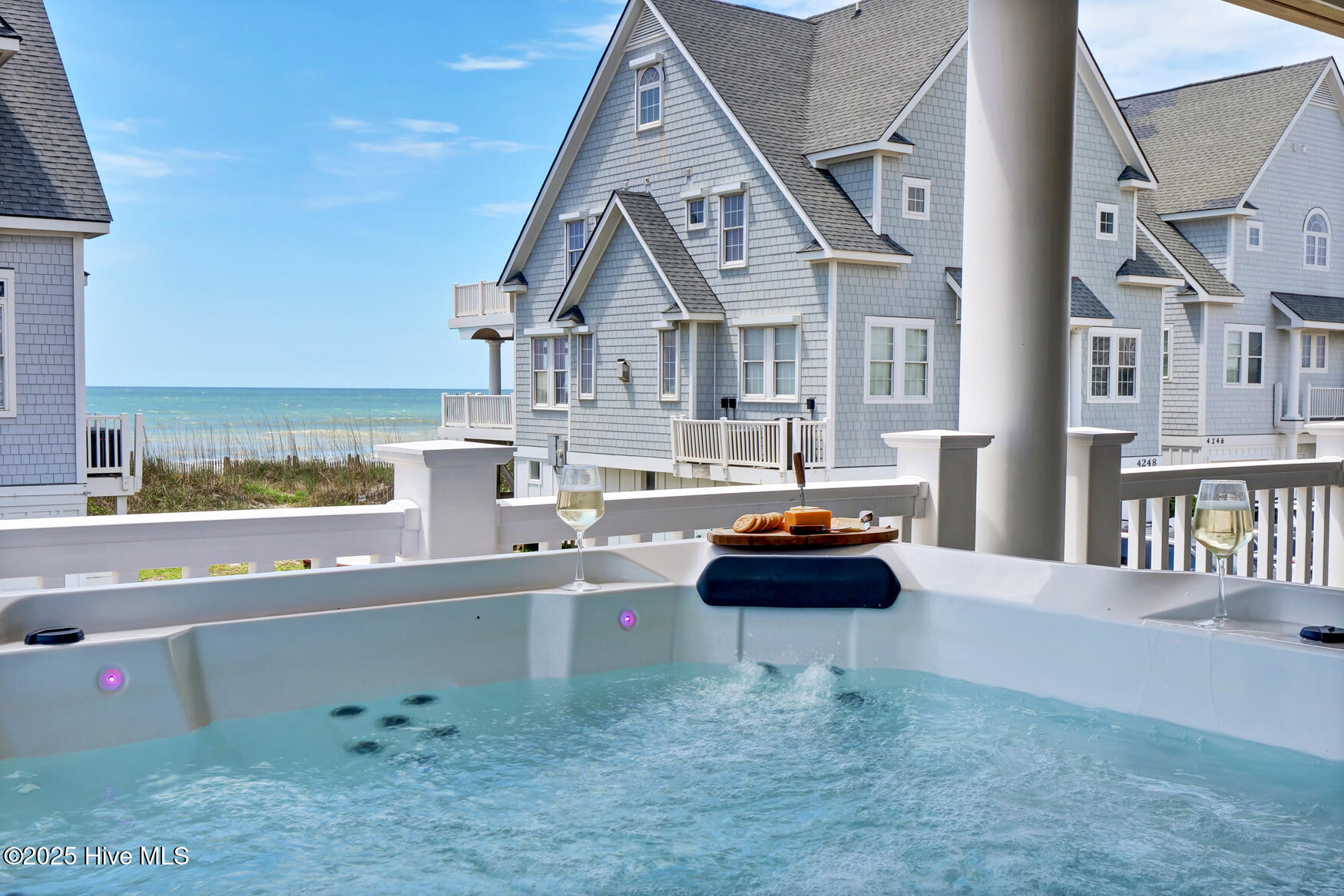 100544154 | Photo 67