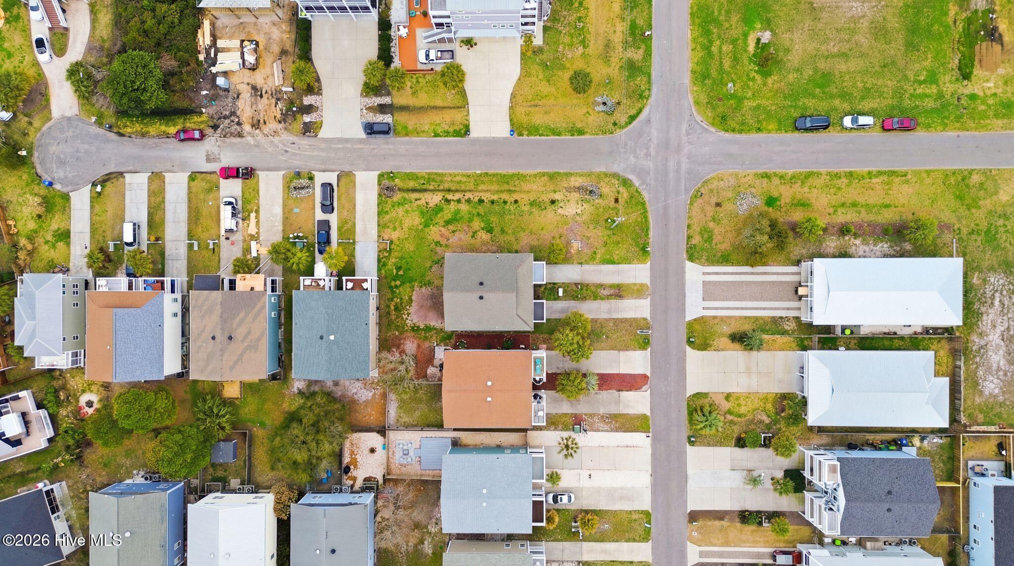 100558229 | Photo 57