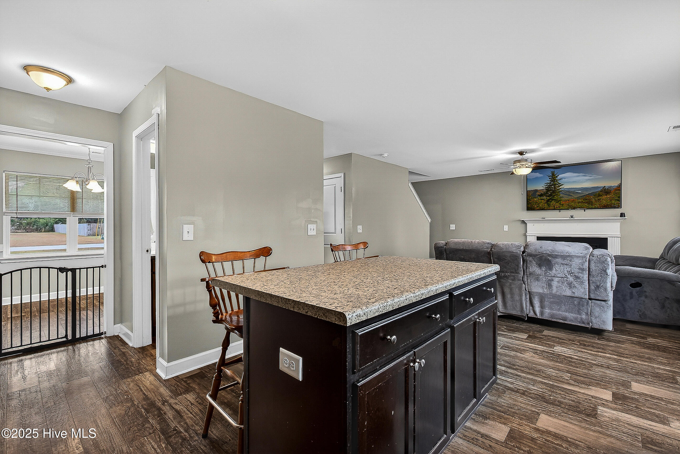 100544724 | Photo 13