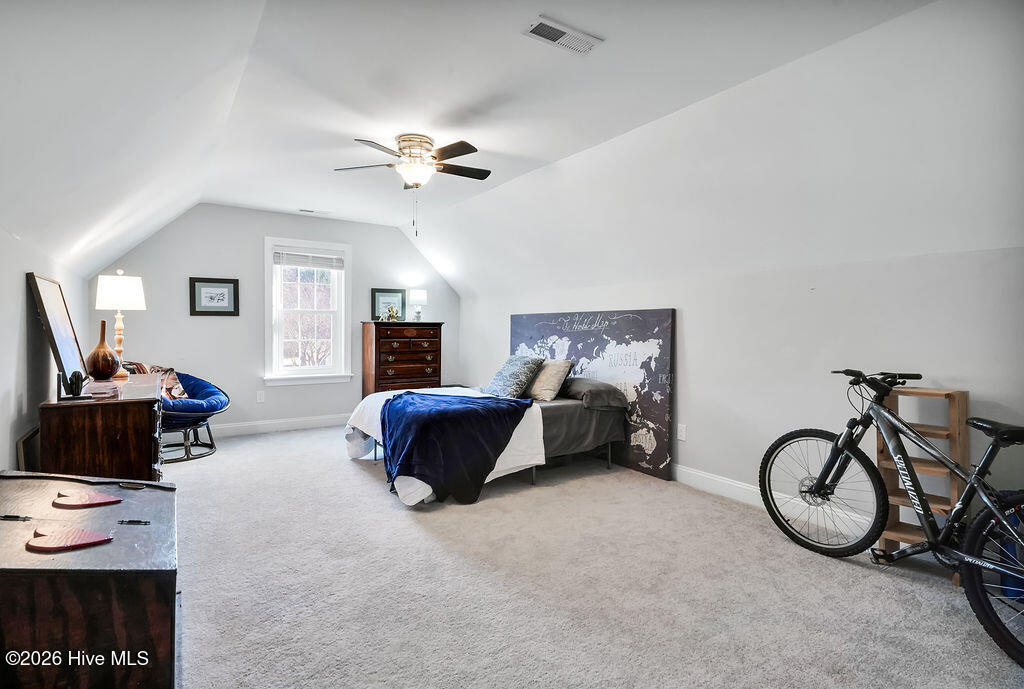 100550972 | Photo 29