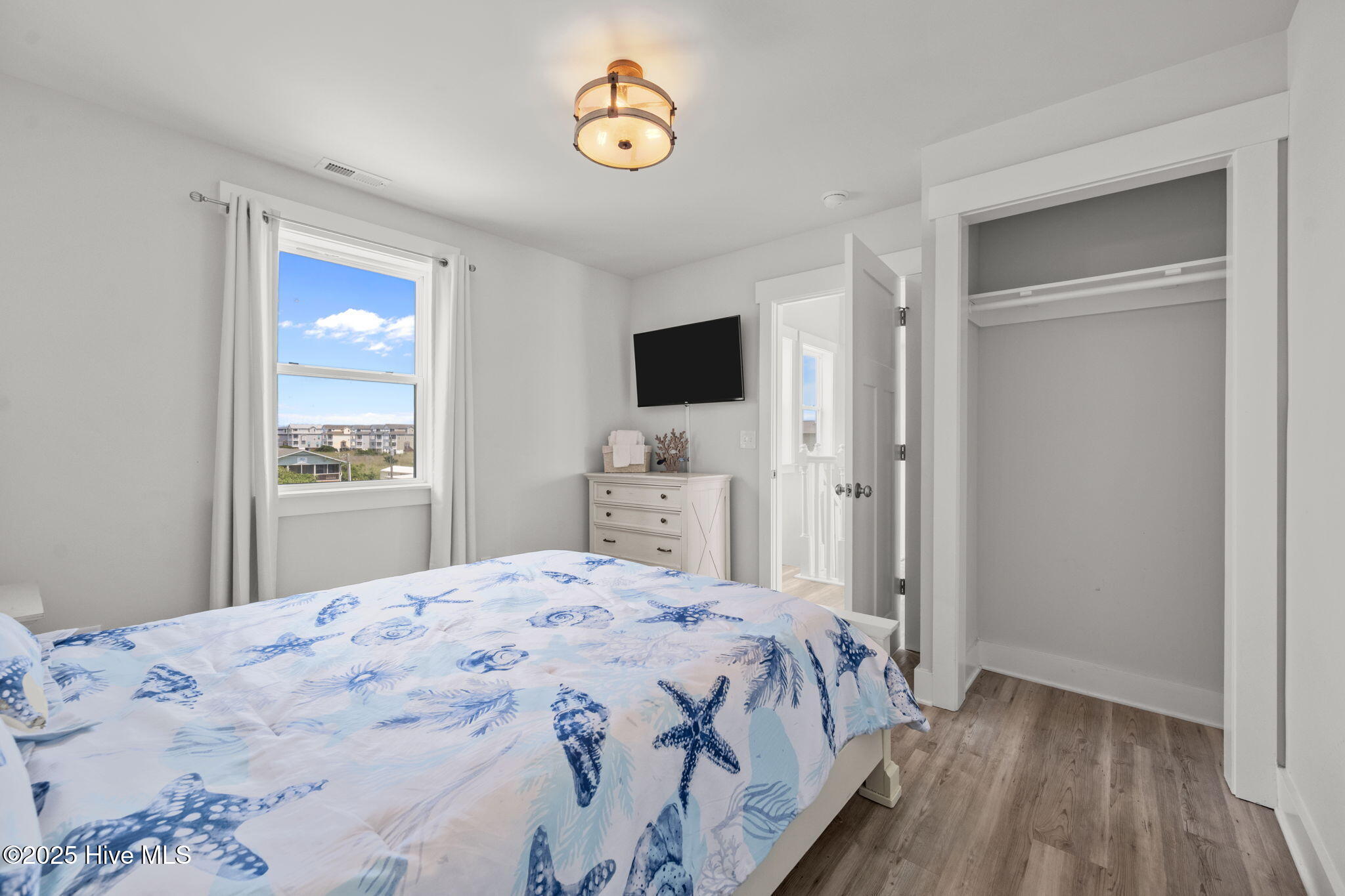 100522252 | Photo 20