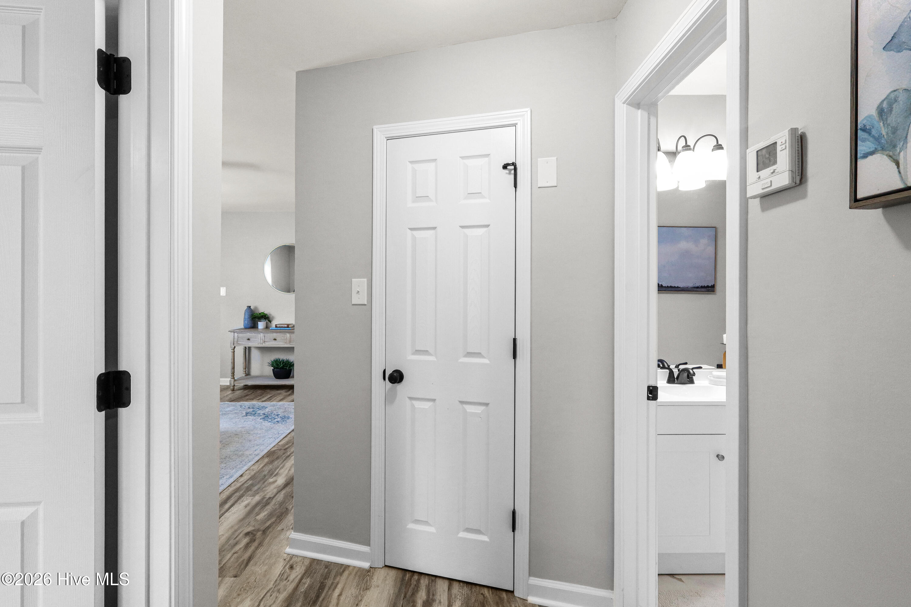 100569517 | Photo 28