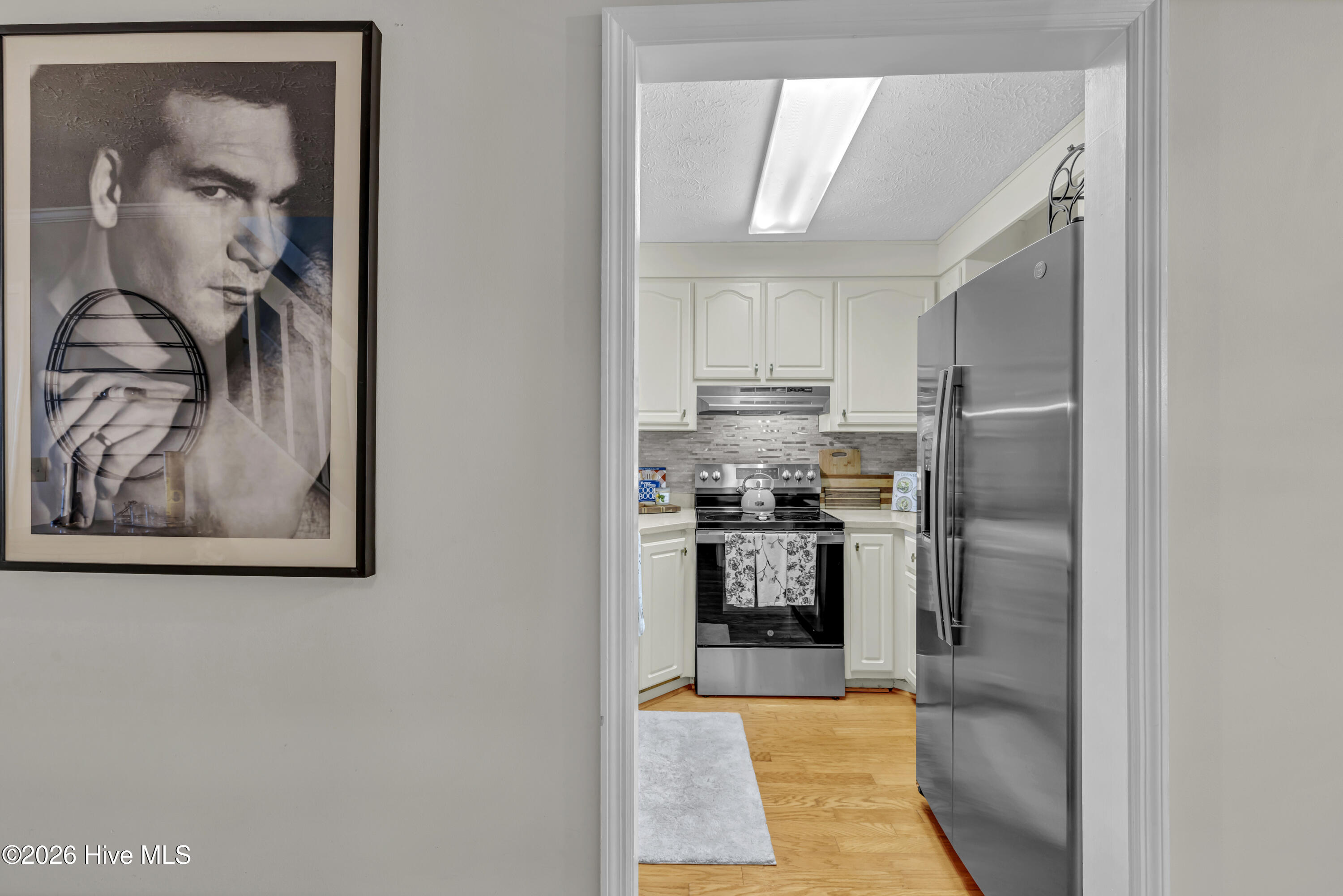 100550839 | Photo 13