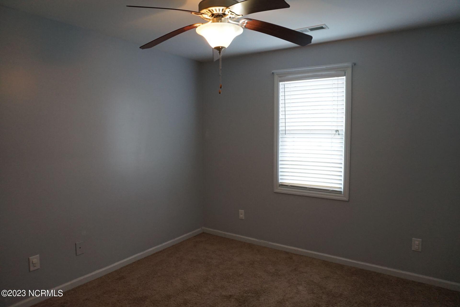 112 High Cottage Lane, Richlands, NC, 28574