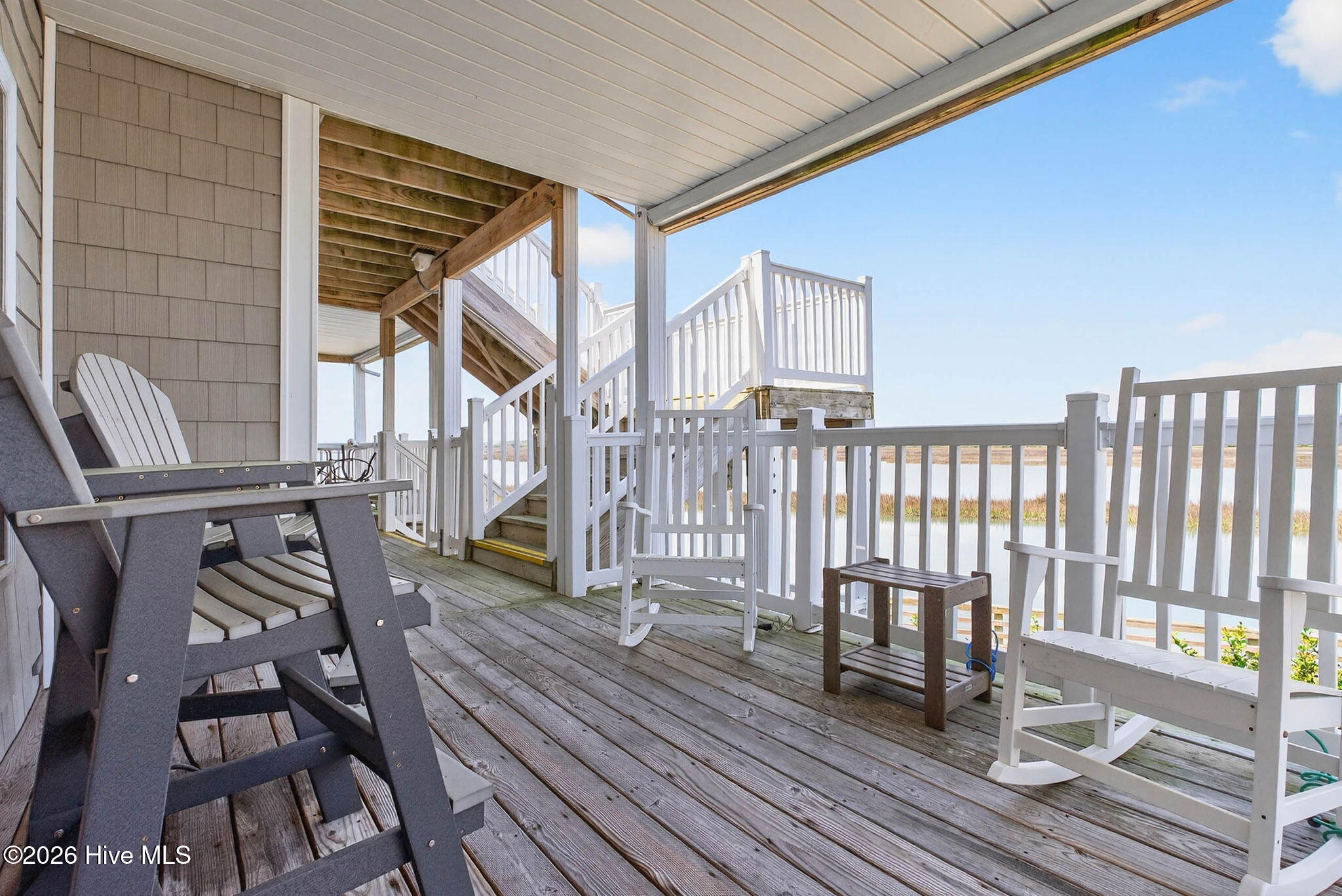 100562824 | Photo 13