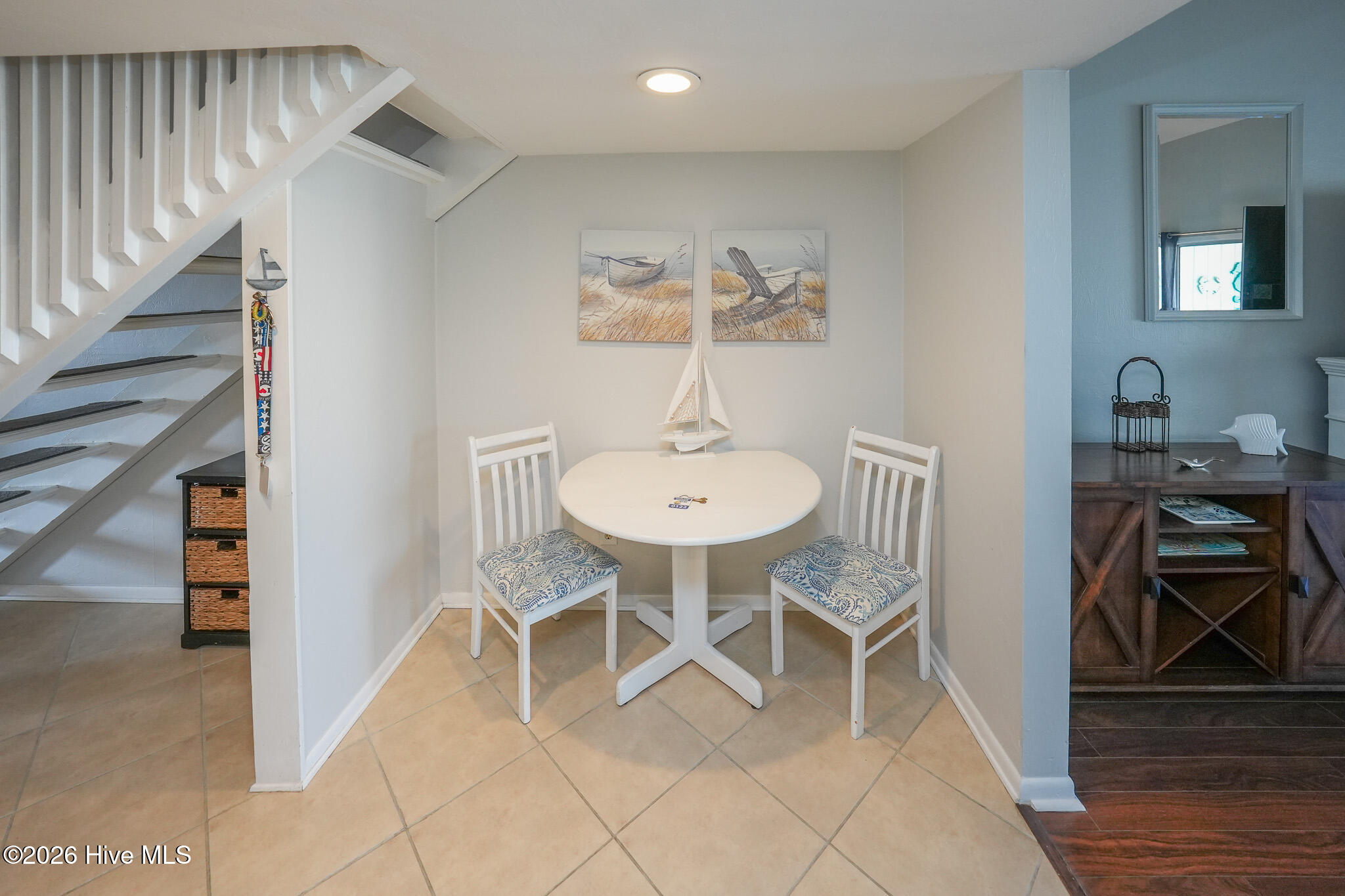 100519884 | Photo 24