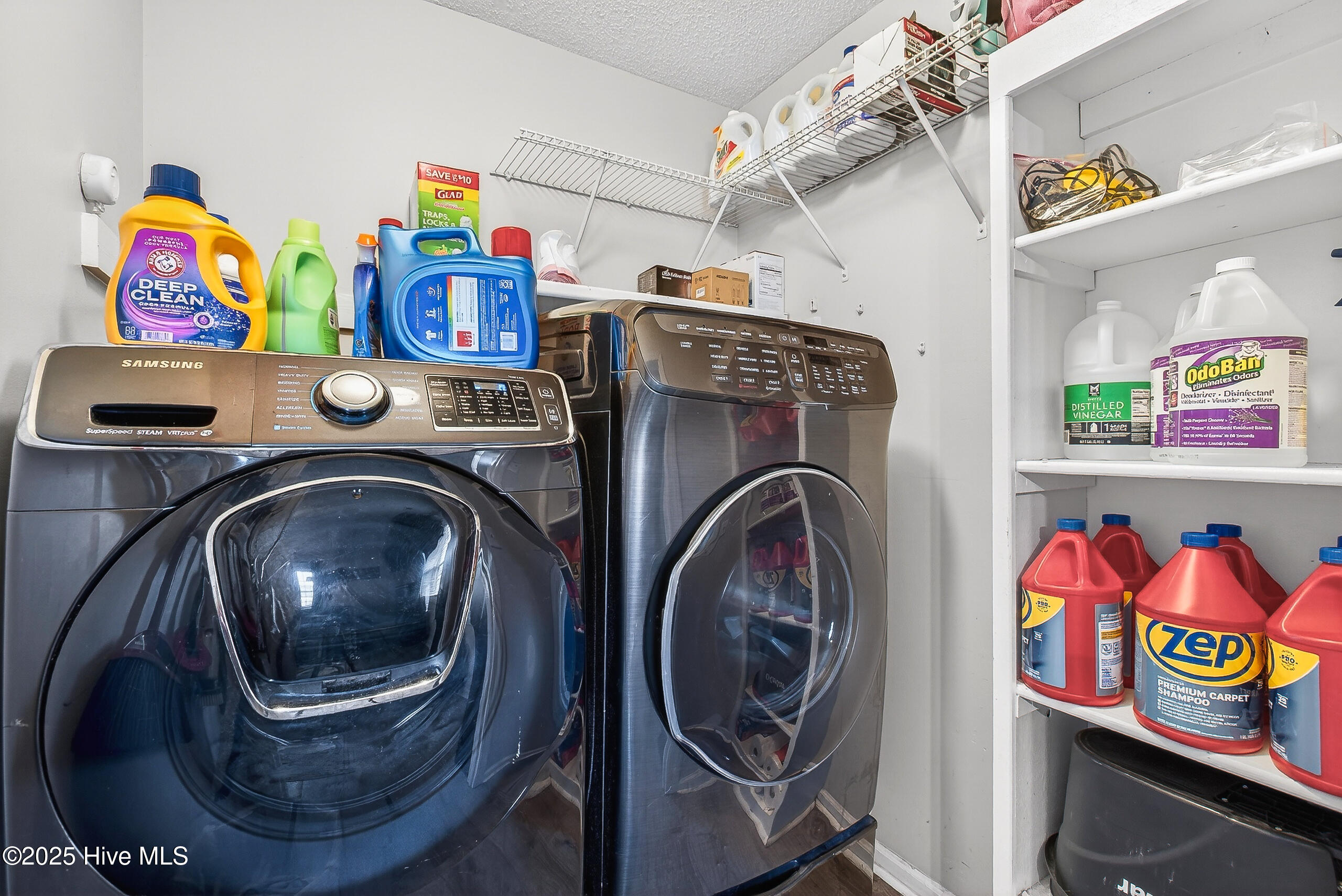 100543509 | Photo 15