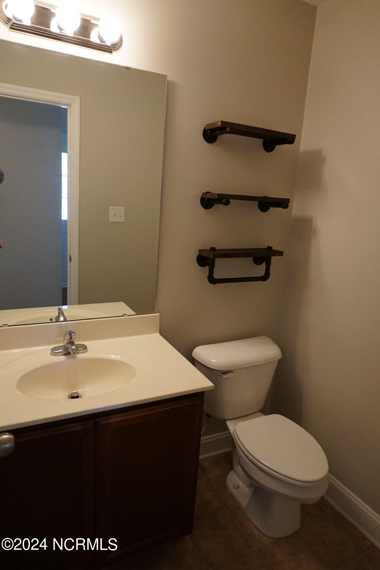 100550714 | Photo 32