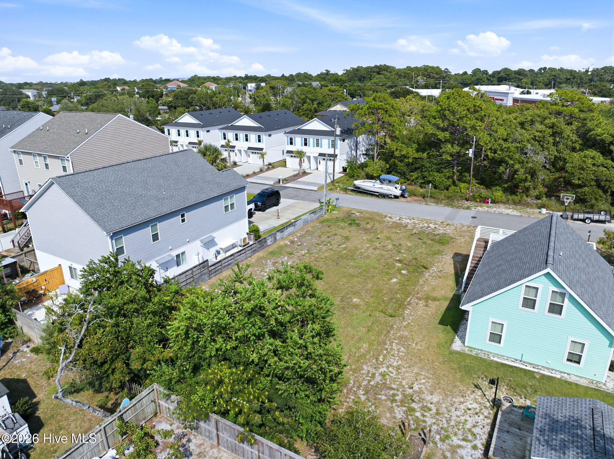 Exterior photo of 817 Kenneth Avenue, Carolina Beach, NC 28428. MLS: 100598174