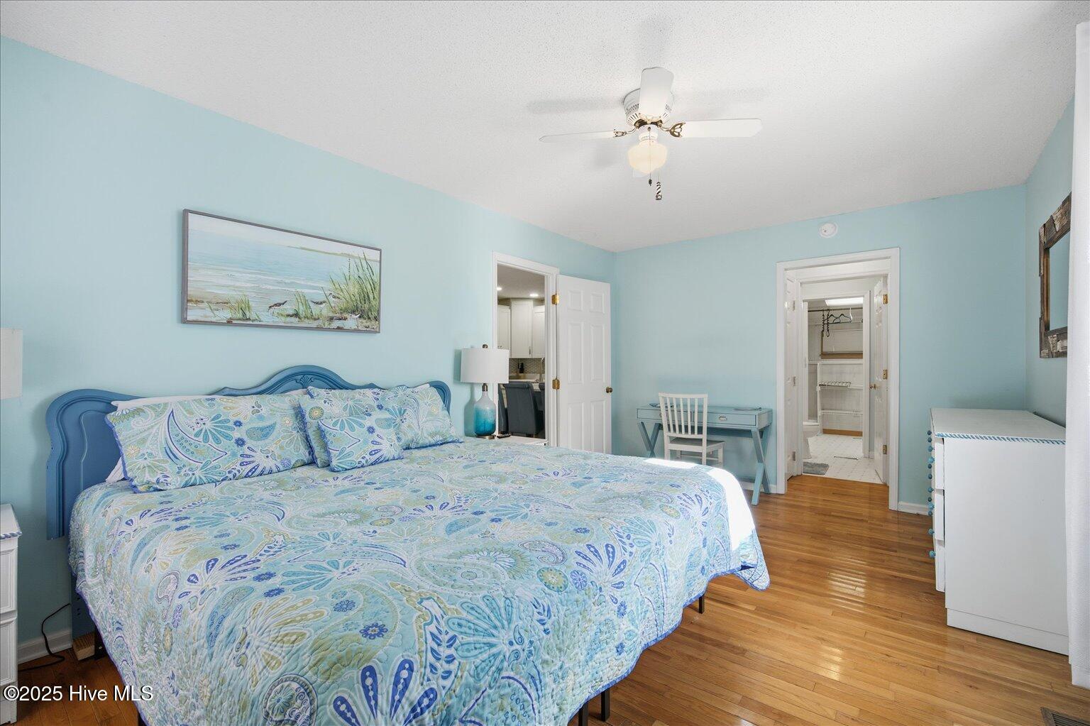 100546688 | Photo 26