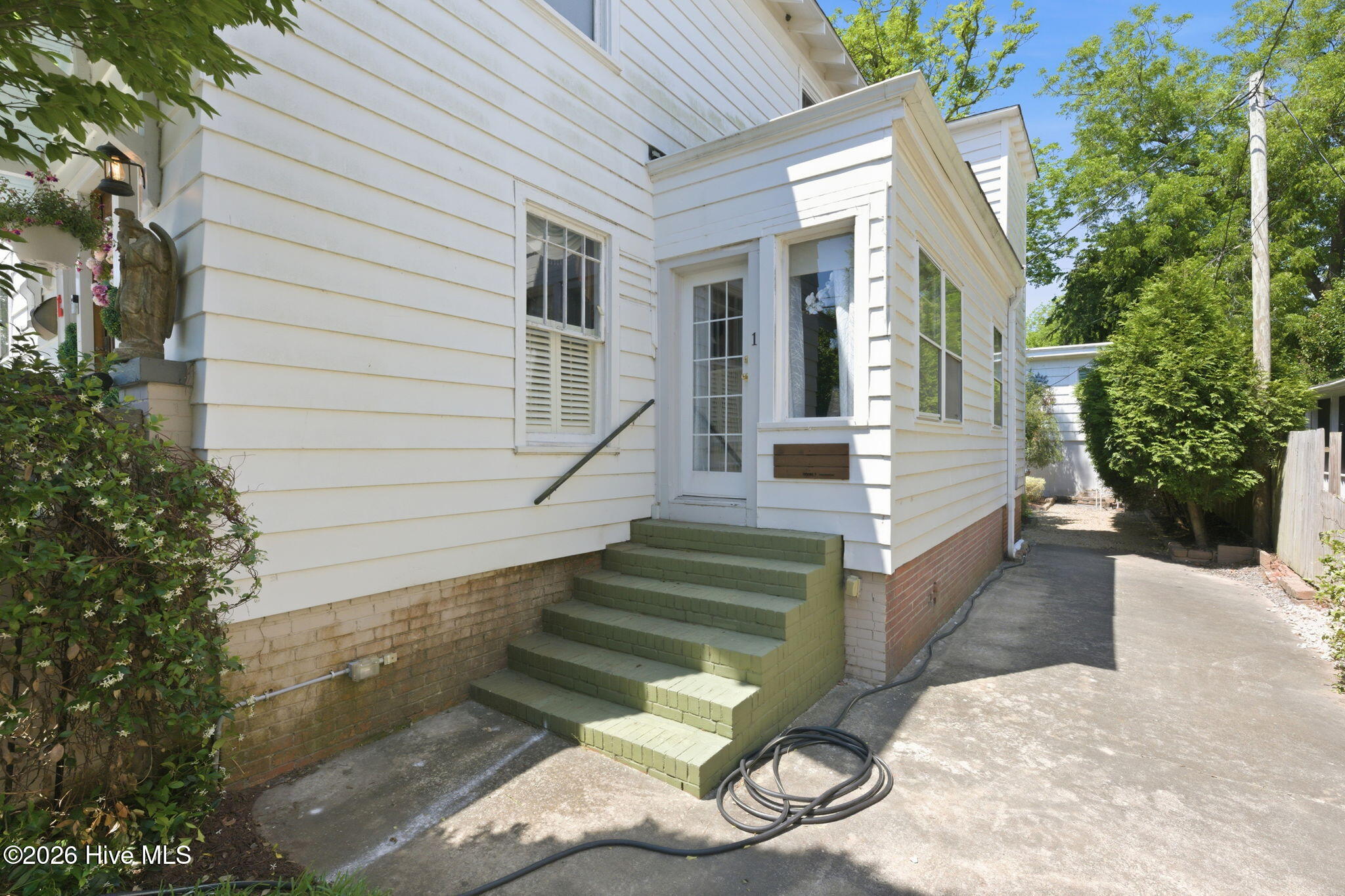 411 George Street,New Bern