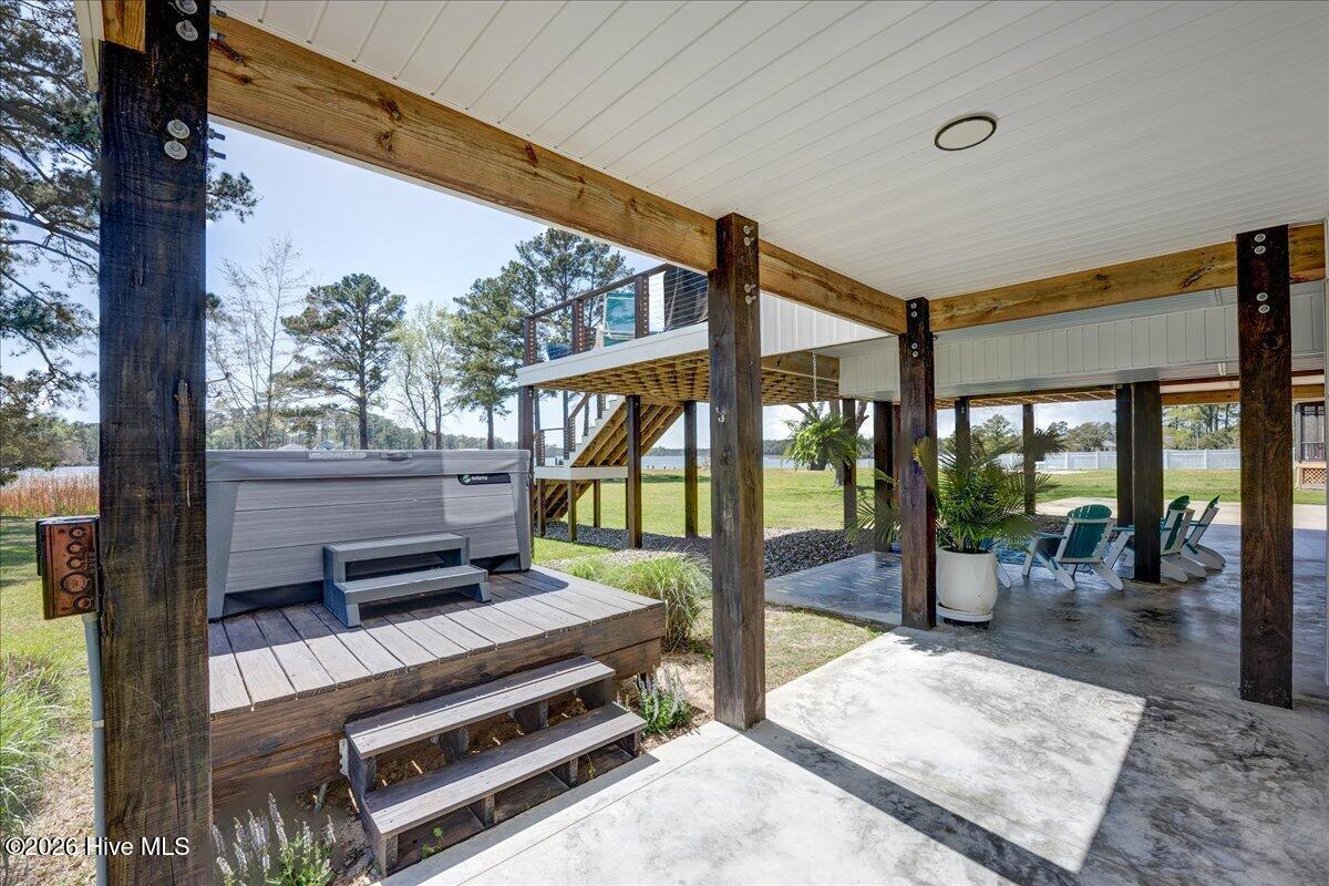 9226 Hart Drive,Oriental