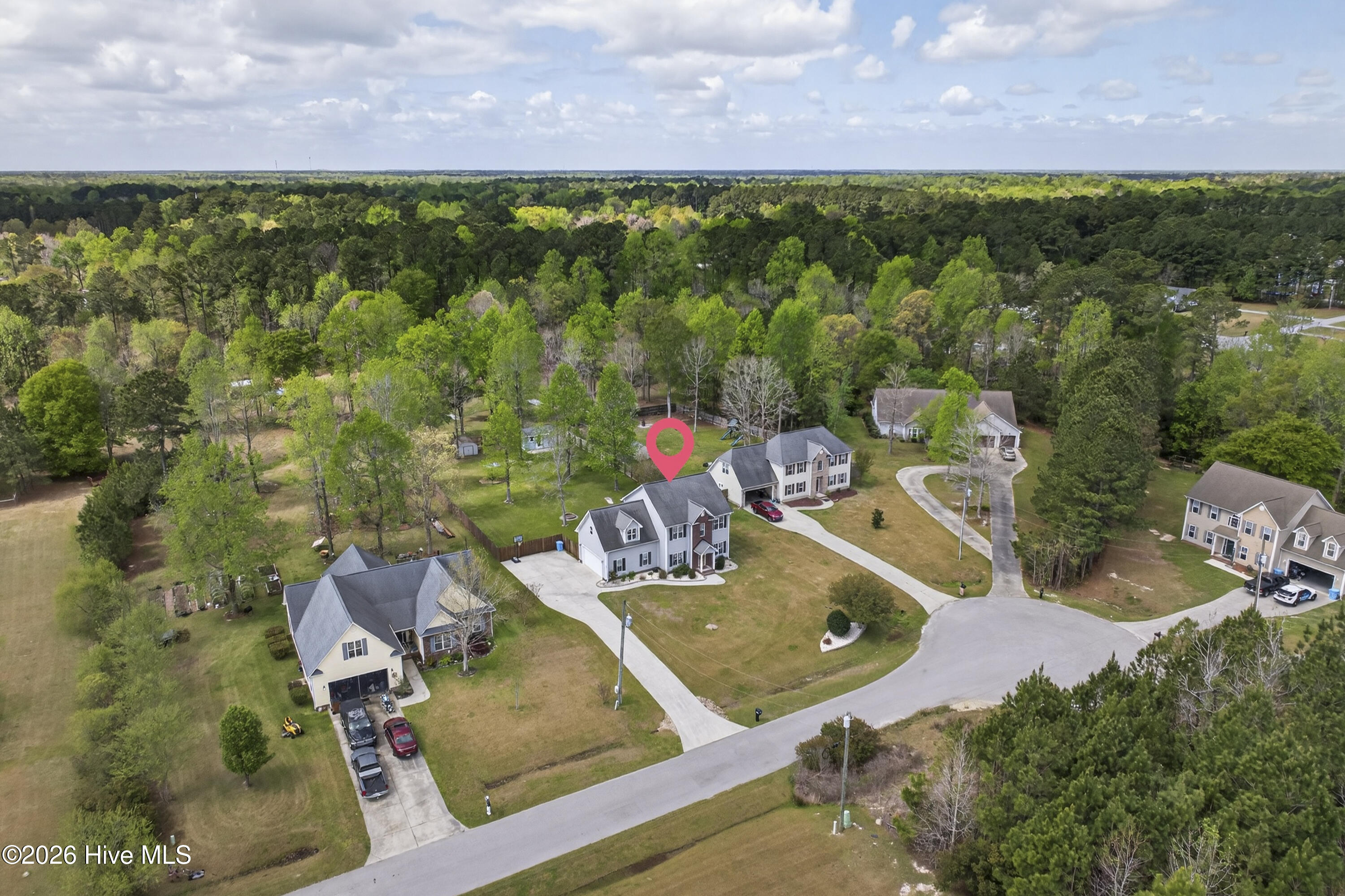 100565225 | Photo 55