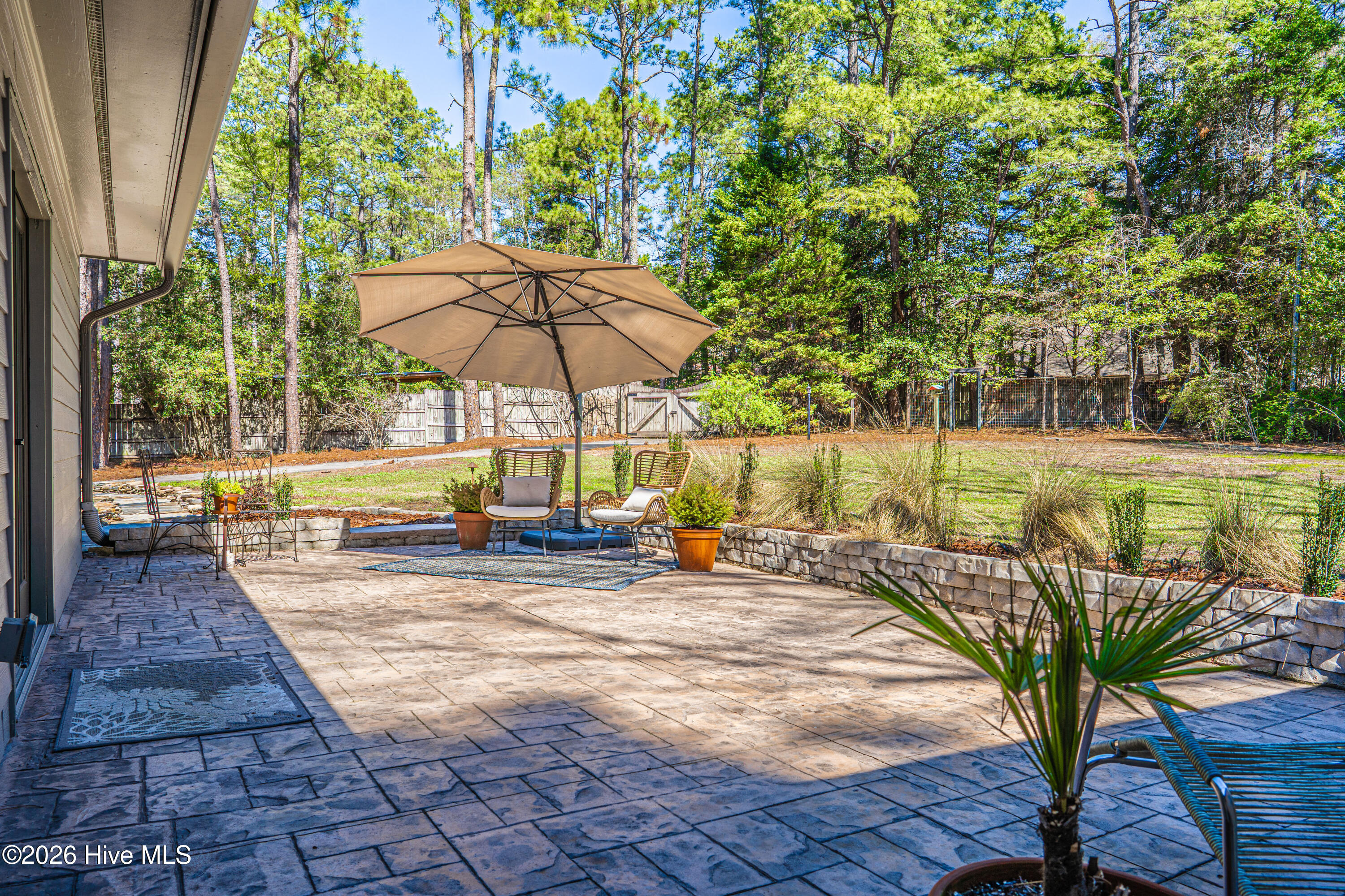 250 Country Club Circle