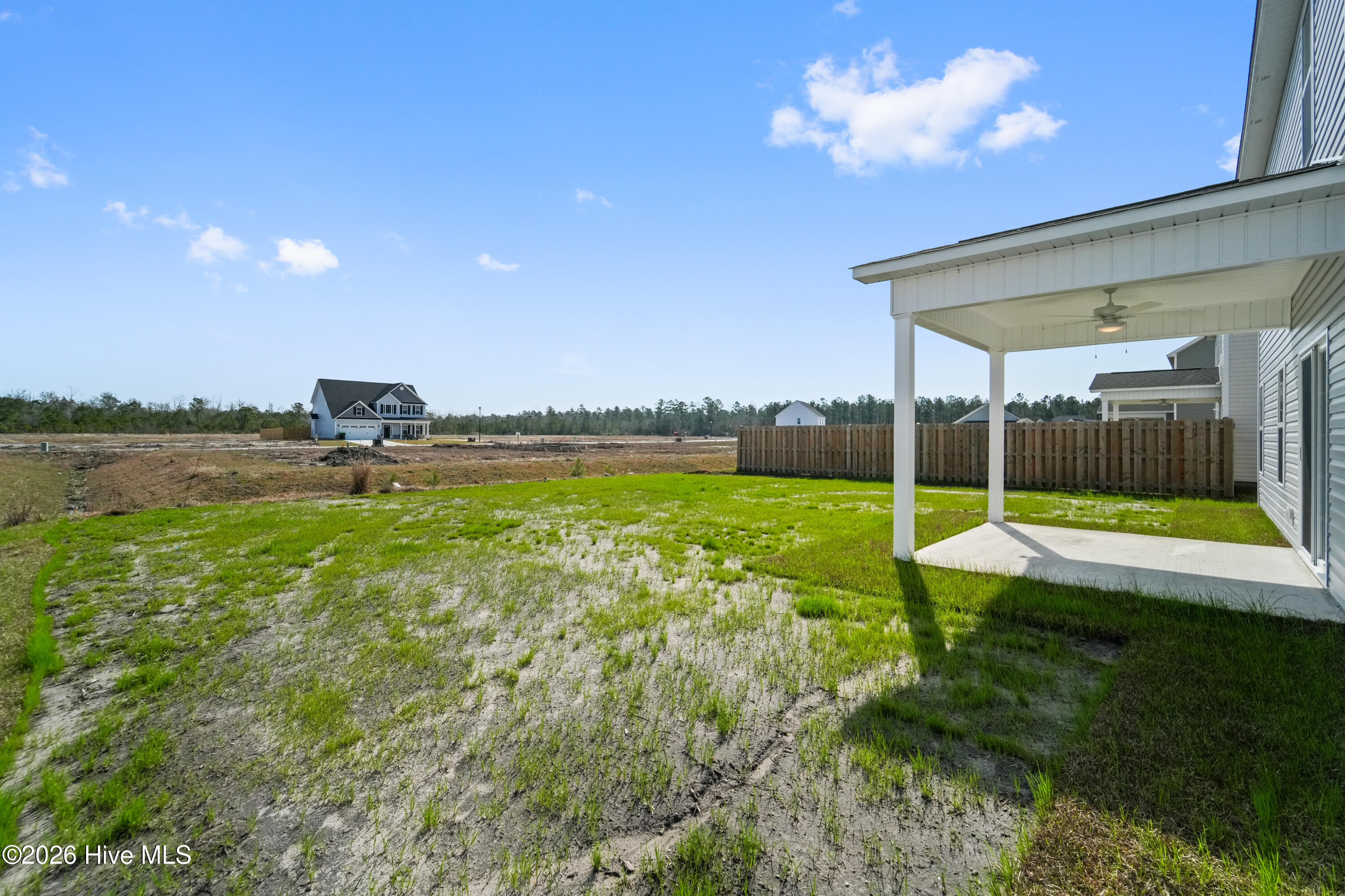 100519692 | Photo 33