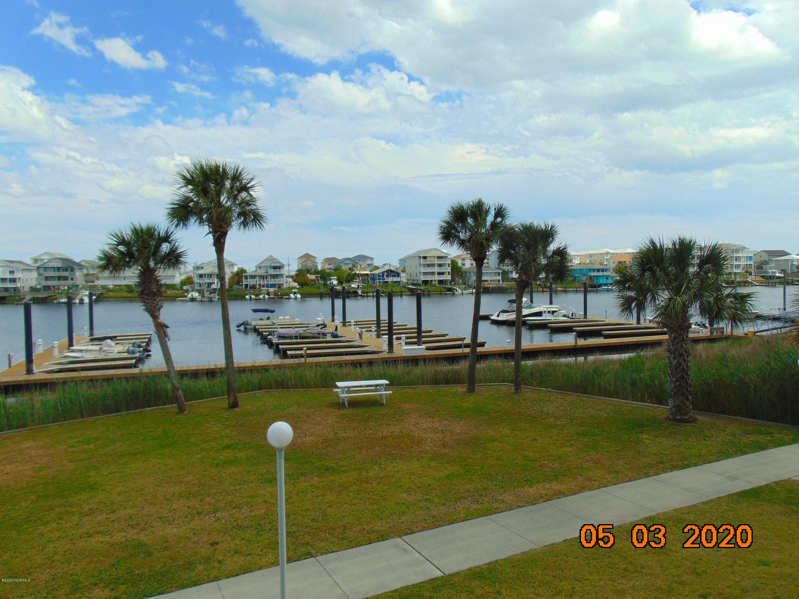 100542950 | Photo 25