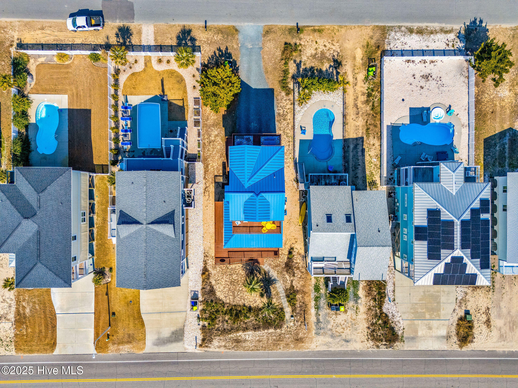 100529088 | Photo 80