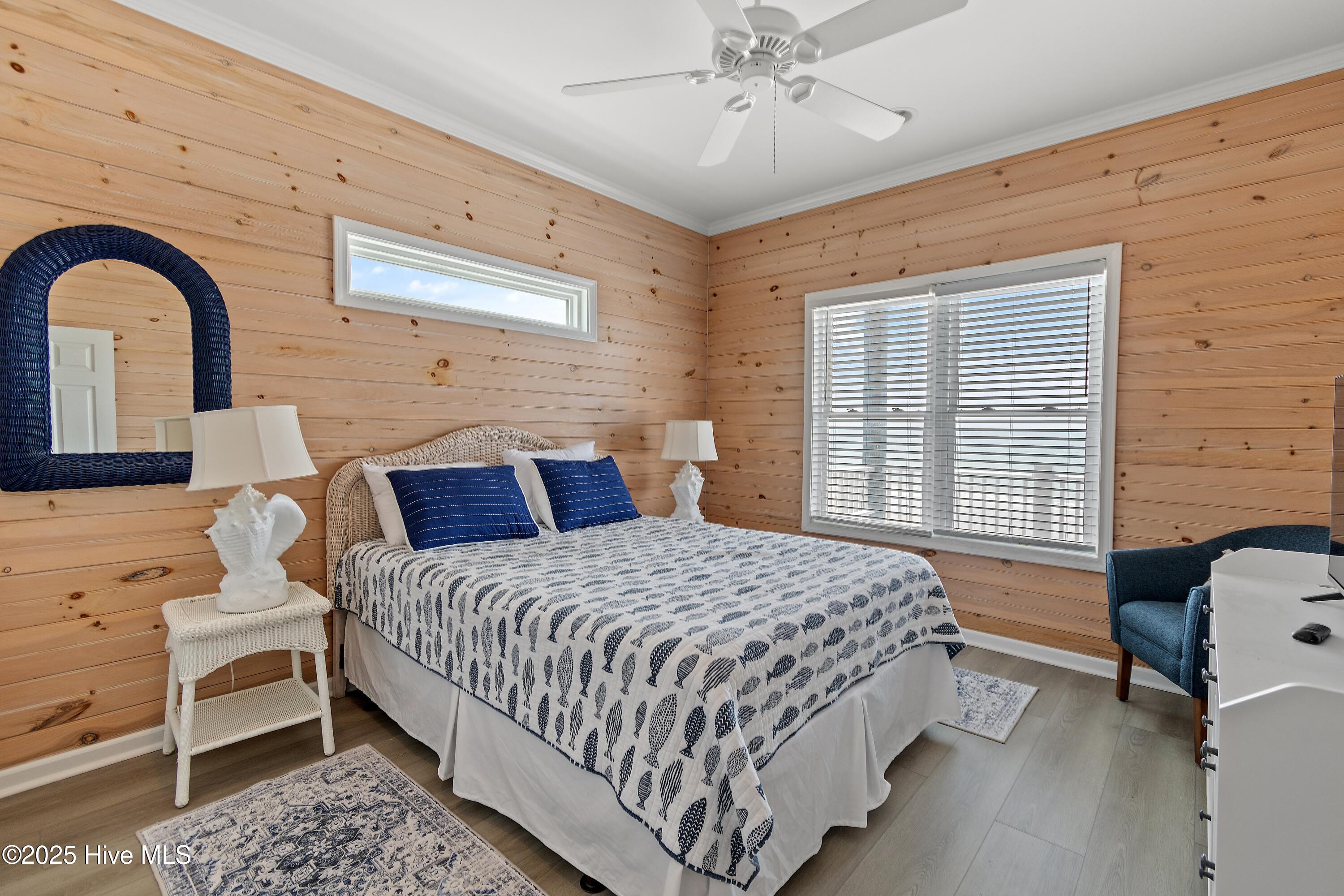 100554405 | Photo 22