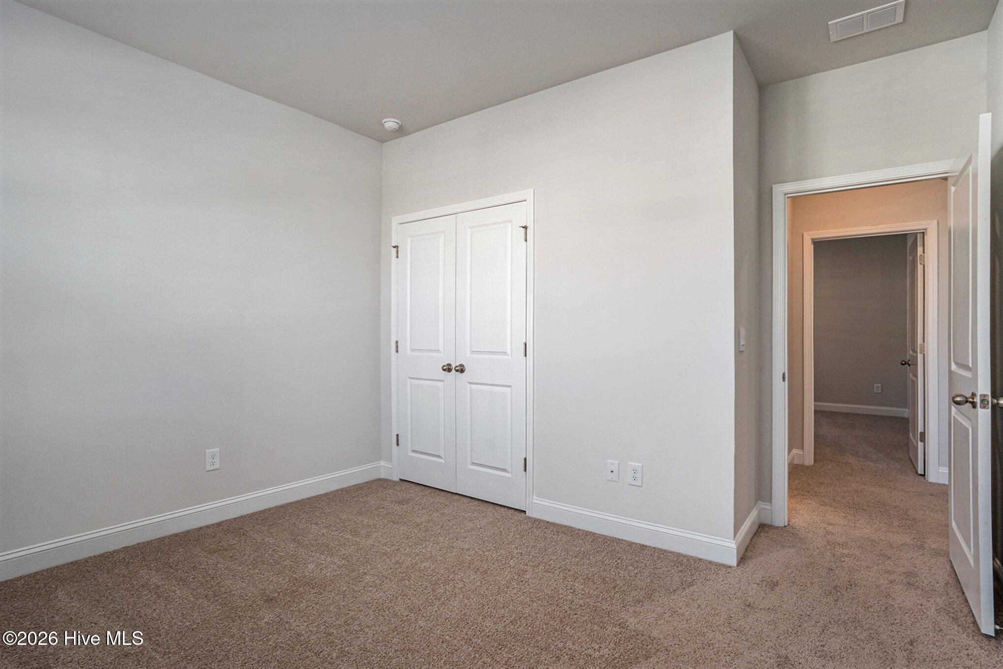 100556808 | Photo 21