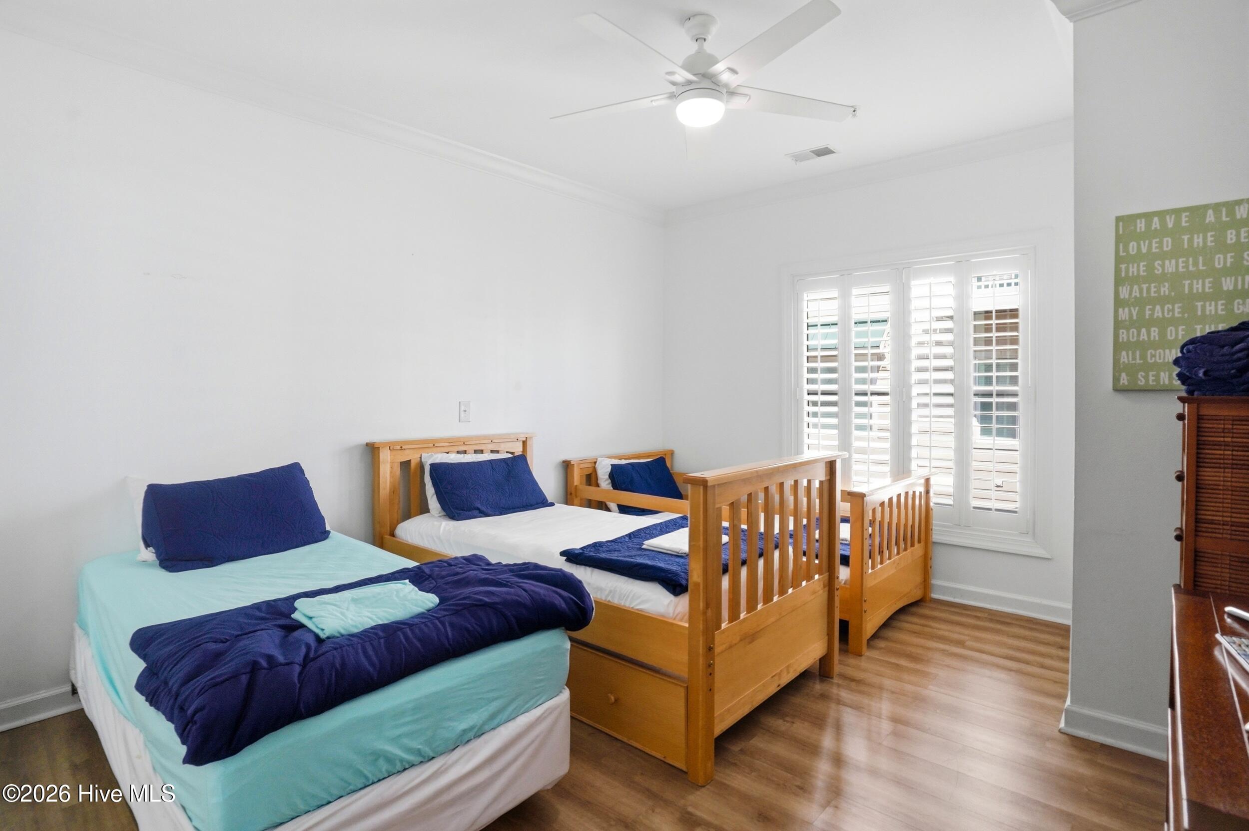 100567598 | Photo 30