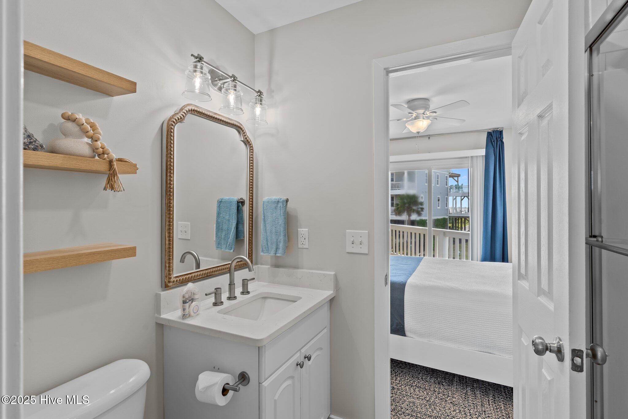 100529383 | Photo 34