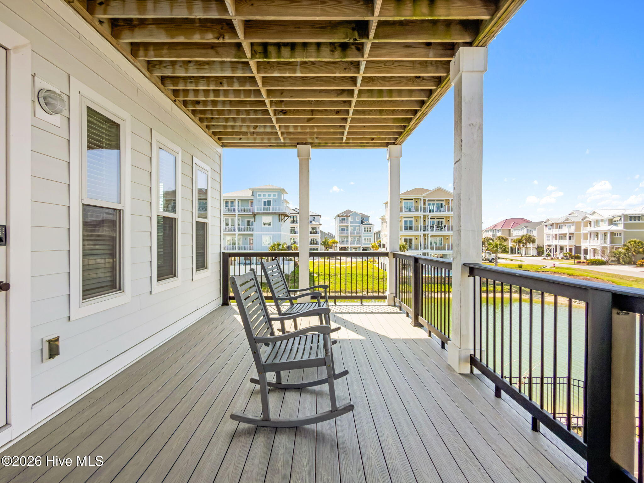 100564964 | Photo 10