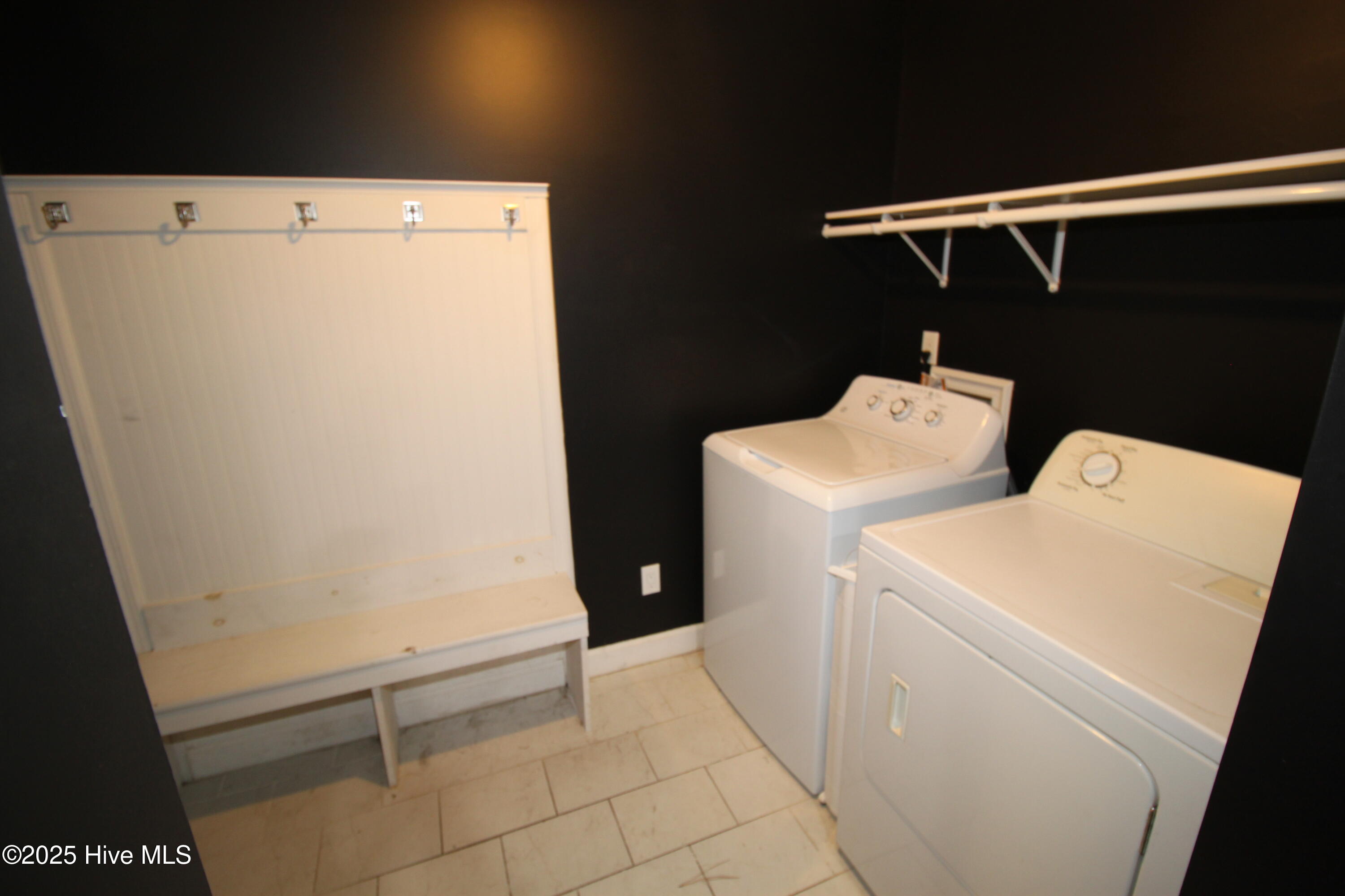 3707 Country Club Road,Morehead City