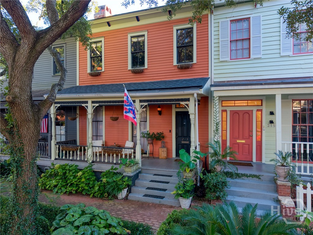 213 W Duffy Street, Savannah, GA, 31401