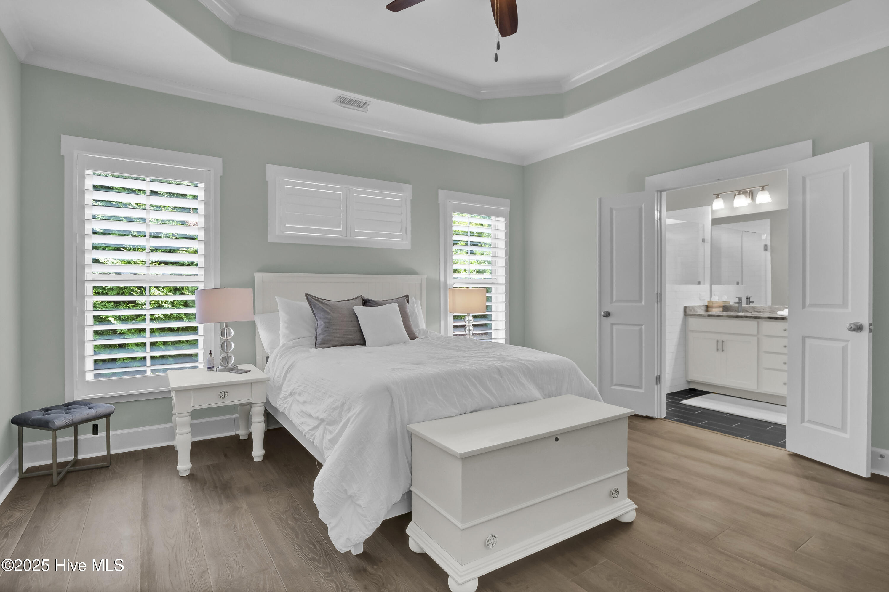 100515379 | Photo 14