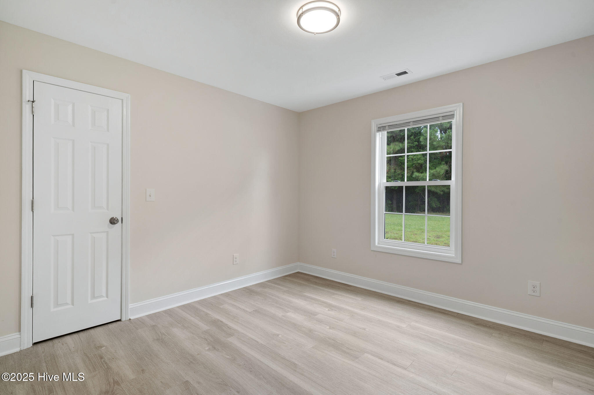 102 Kyle Herring Drive, Teachey, NC 28464 – photo 16: 102kyleherring17