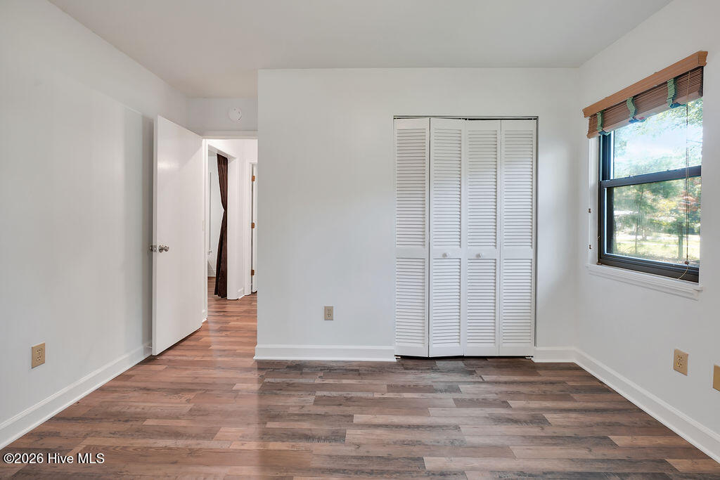 100557409 | Photo 22