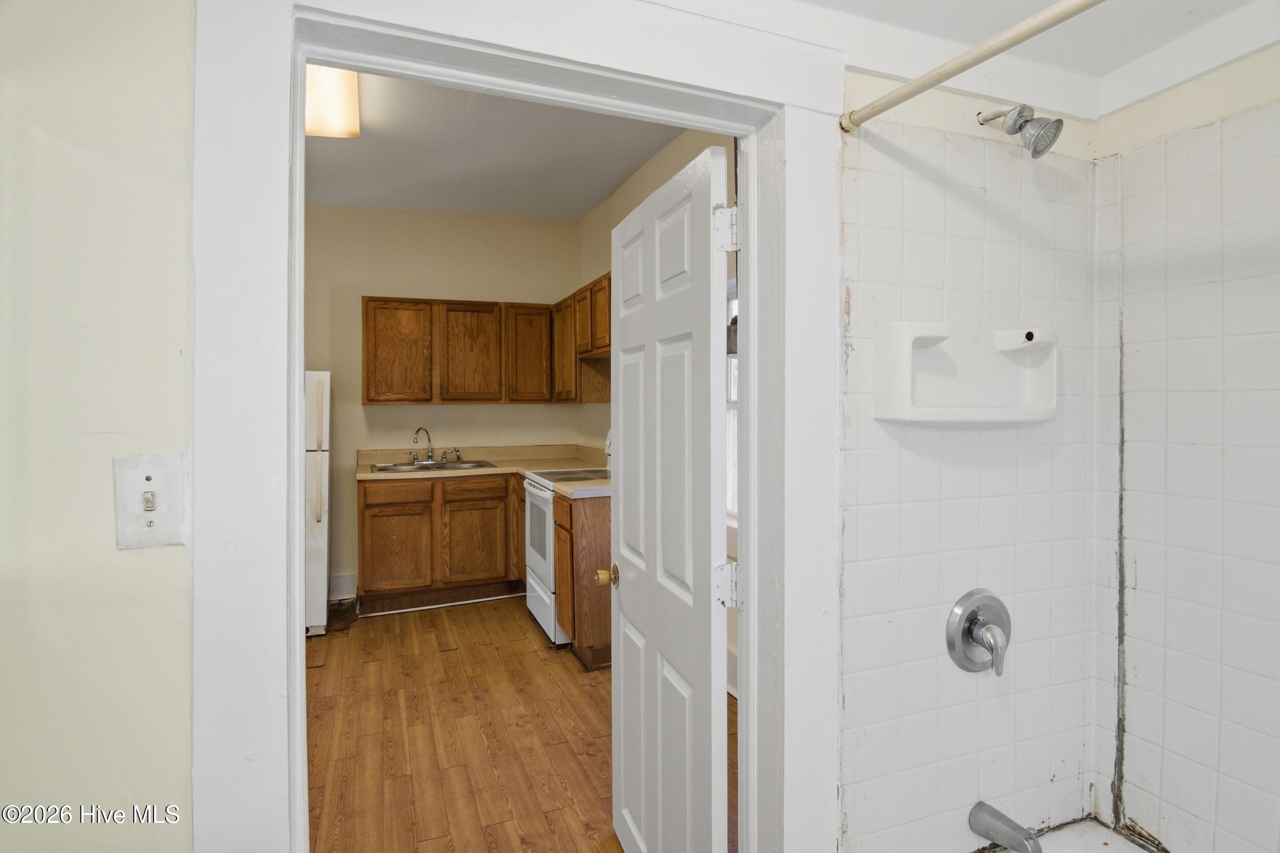 100558258 | Photo 20