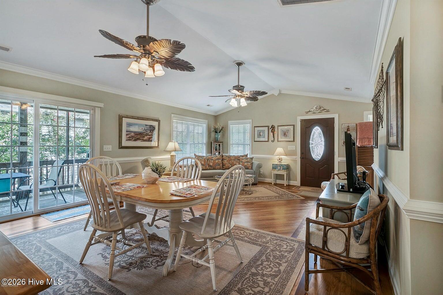 100566076 | Photo 17