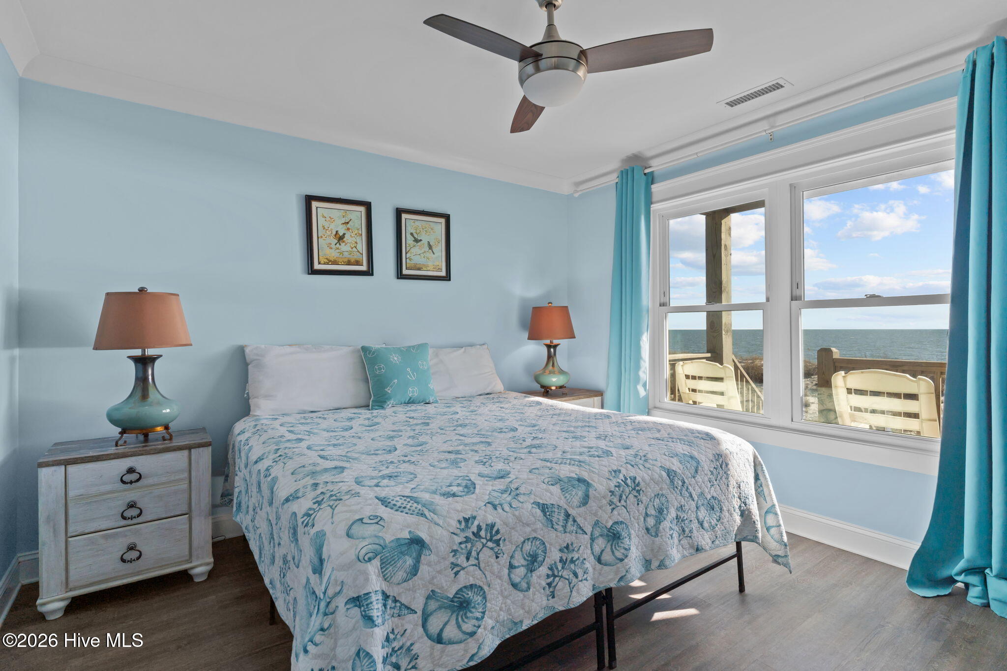 100547503 | Photo 21