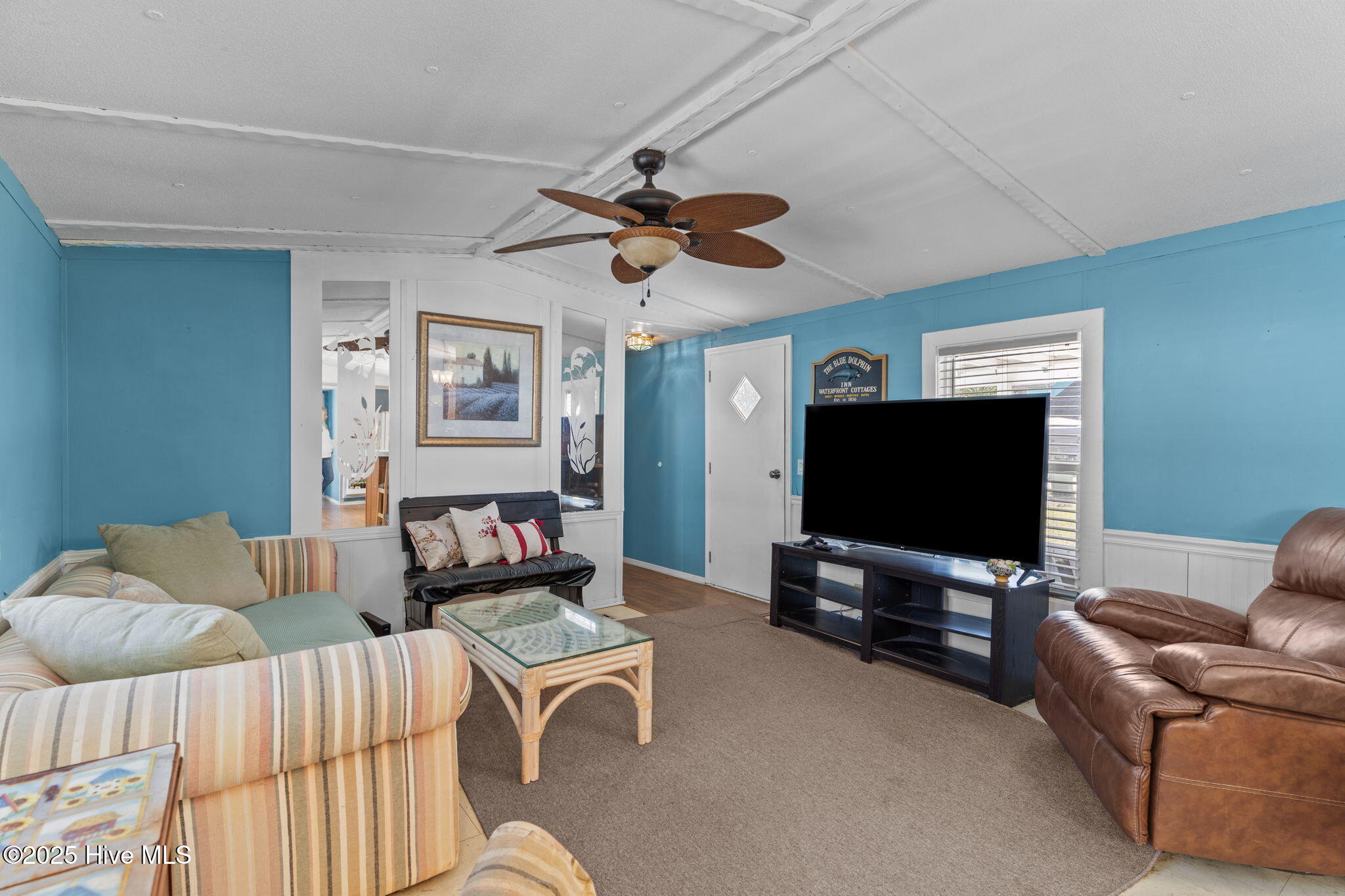 100539780 | Photo 10