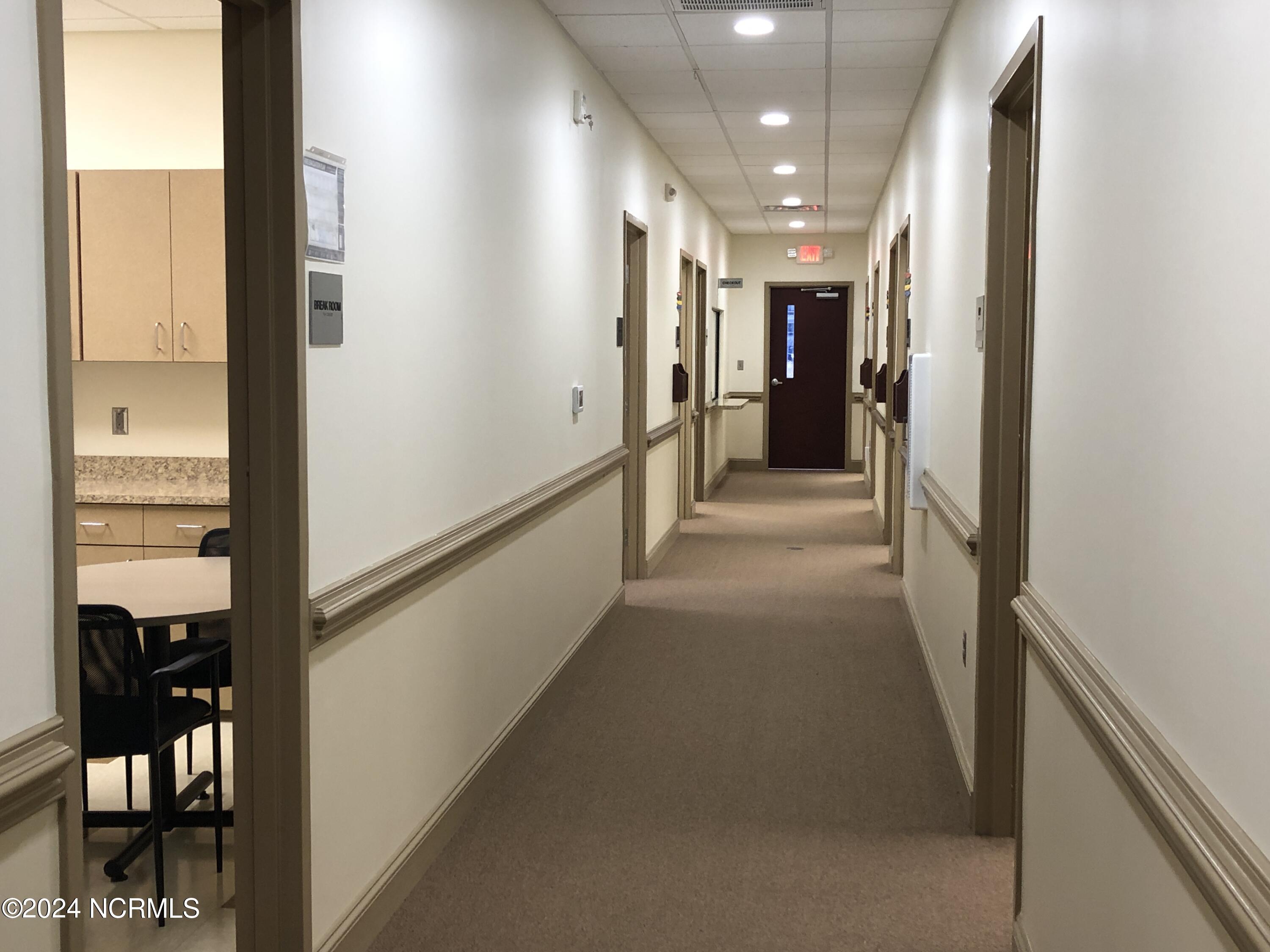 123 Pompano Place UNIT 400, Jacksonville, NC, 28546