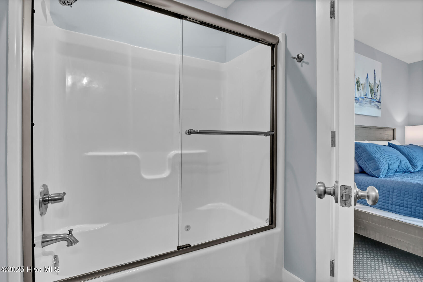 100544154 | Photo 48