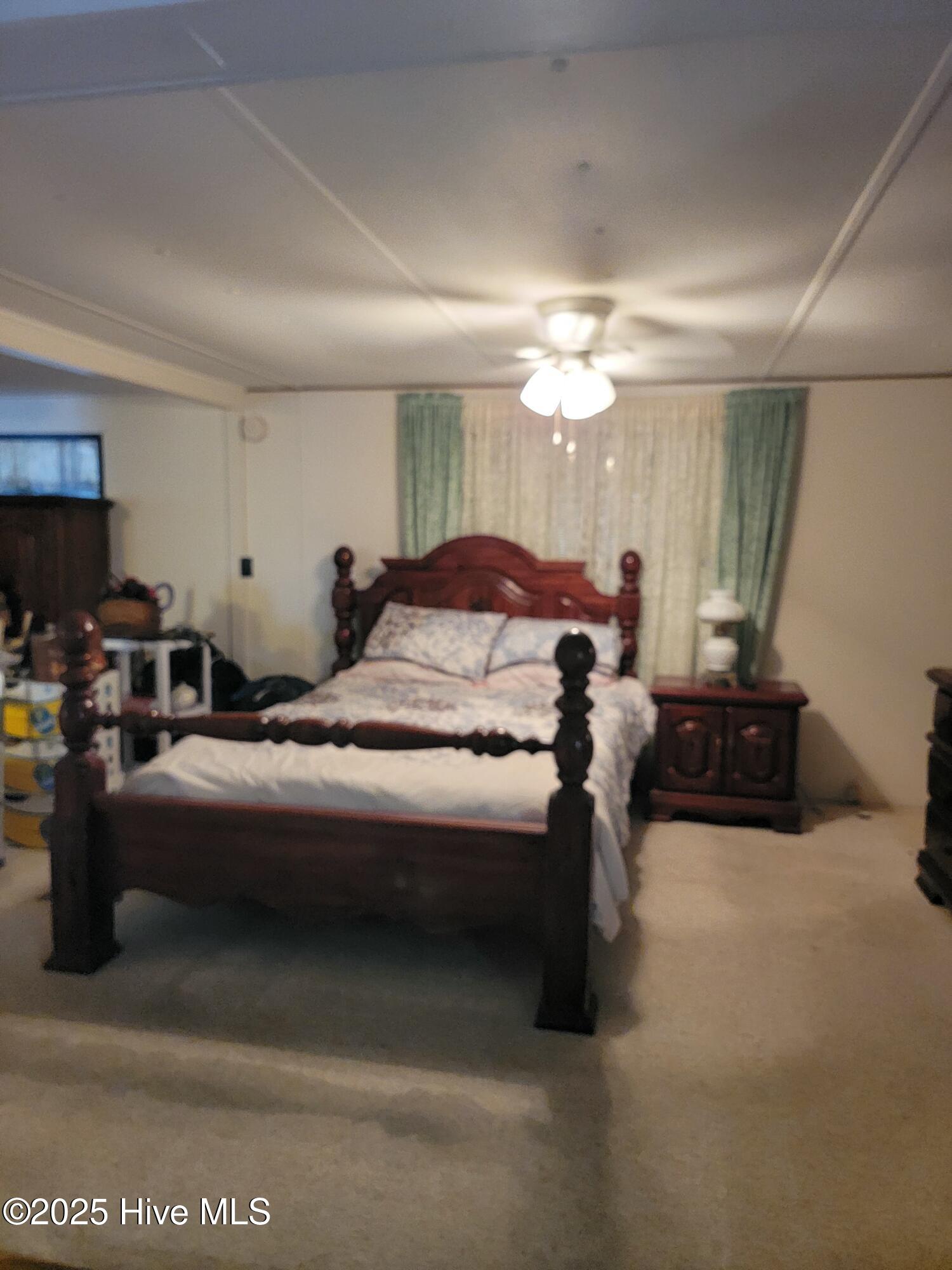 100549547 | Photo 14