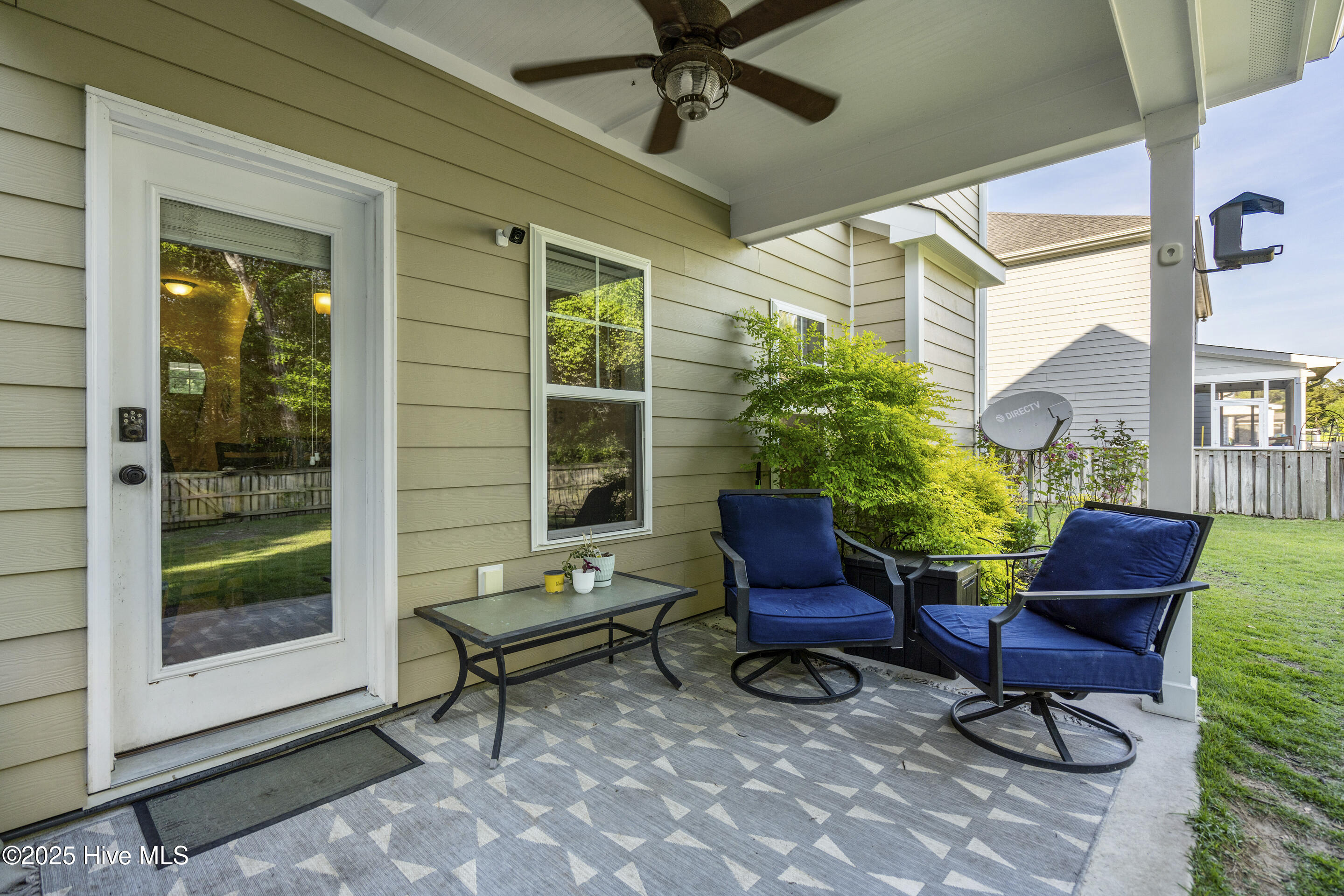 100506329 | Photo 41