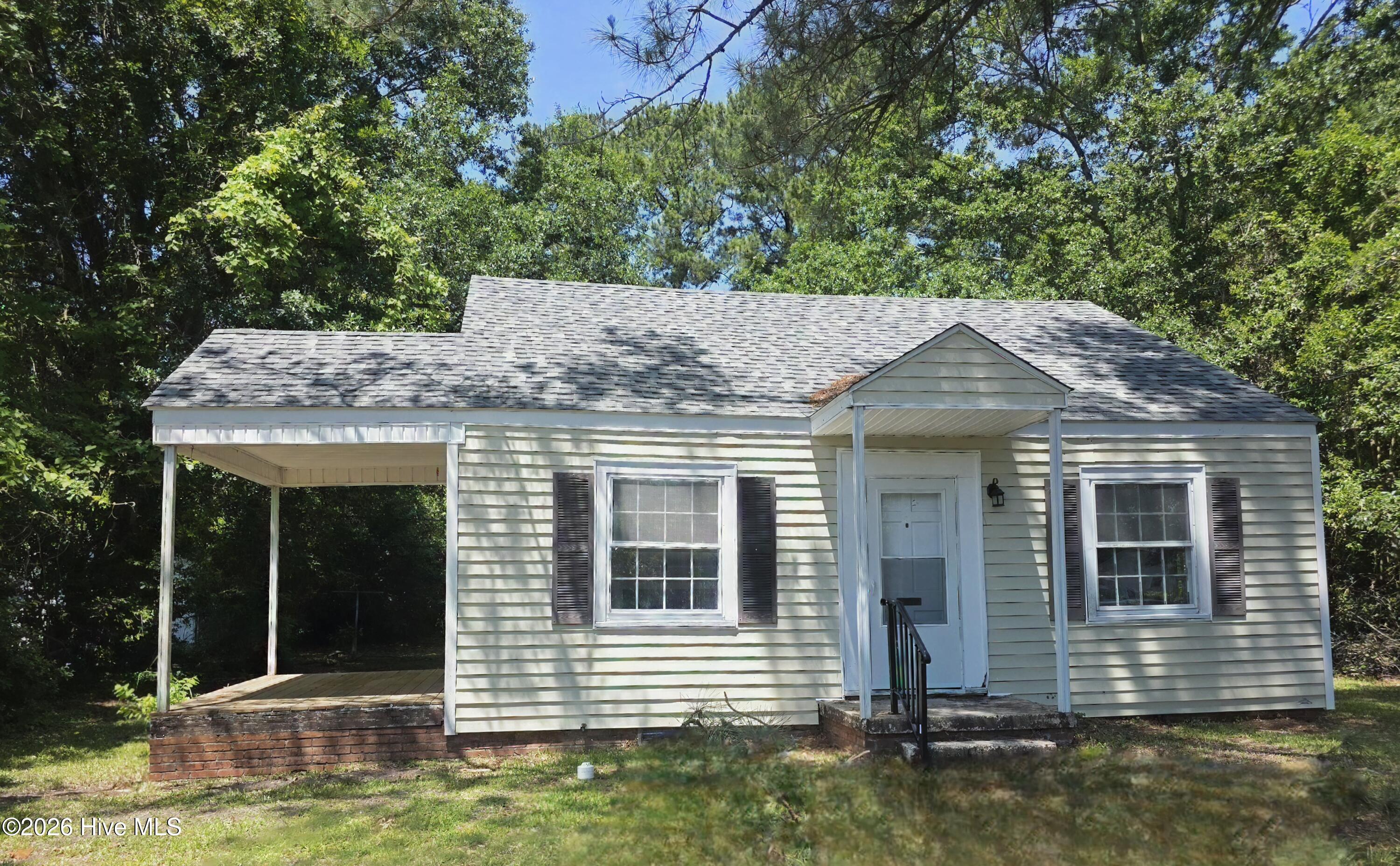 1610 Queen Anne Lane,New Bern