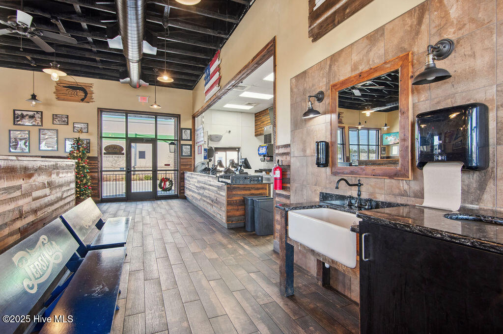 2470 Gum Branch Road, Jacksonville, NC, 28546