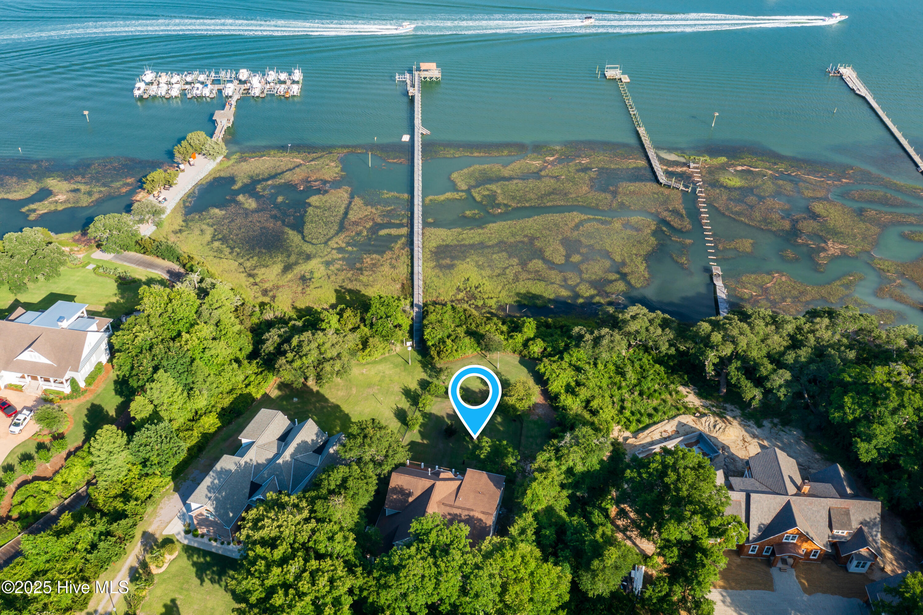 100510082 | Photo 55