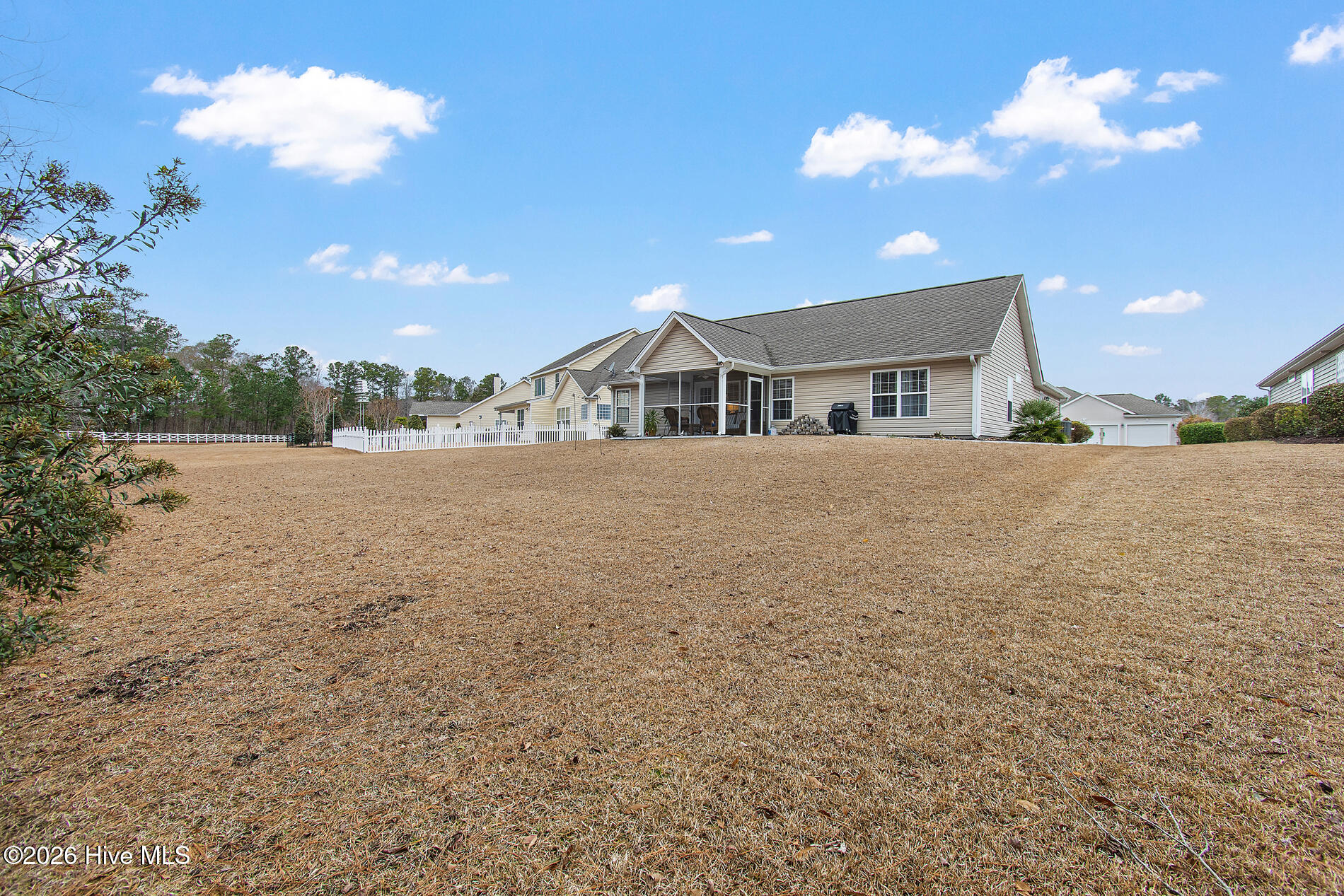 100555398 | Photo 28