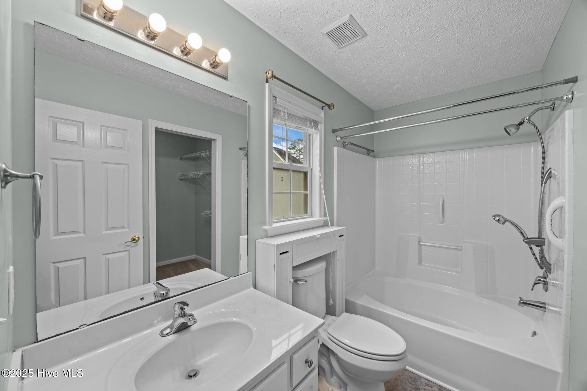110 Tiger Woods Place,New Bern