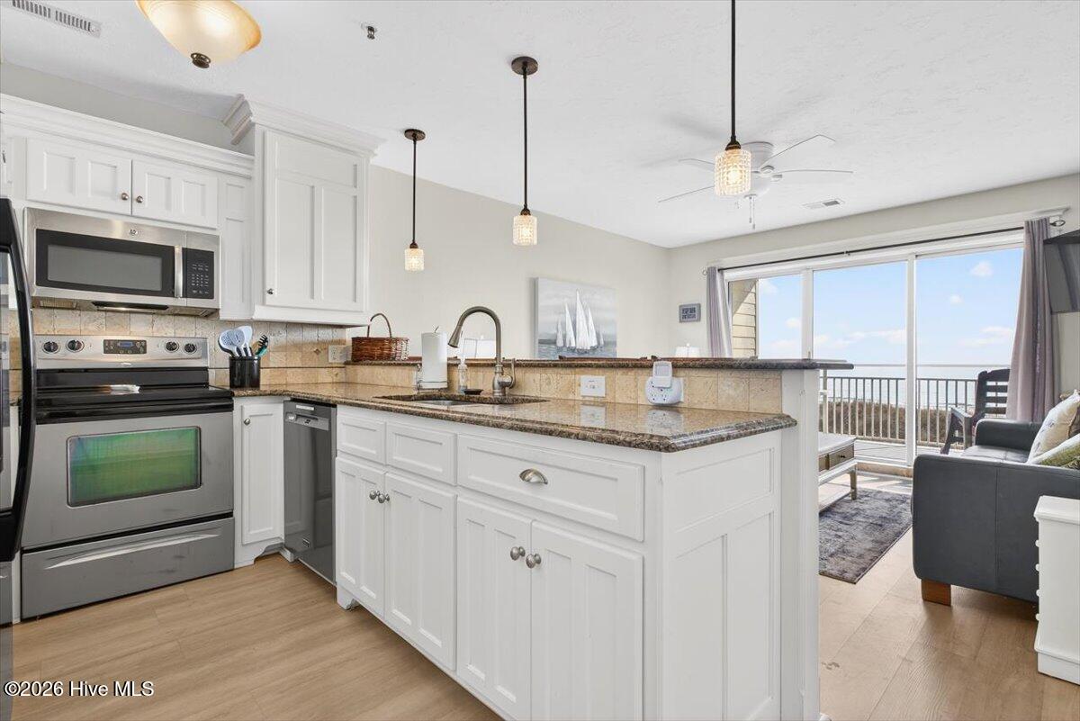 100555622 | Photo 28