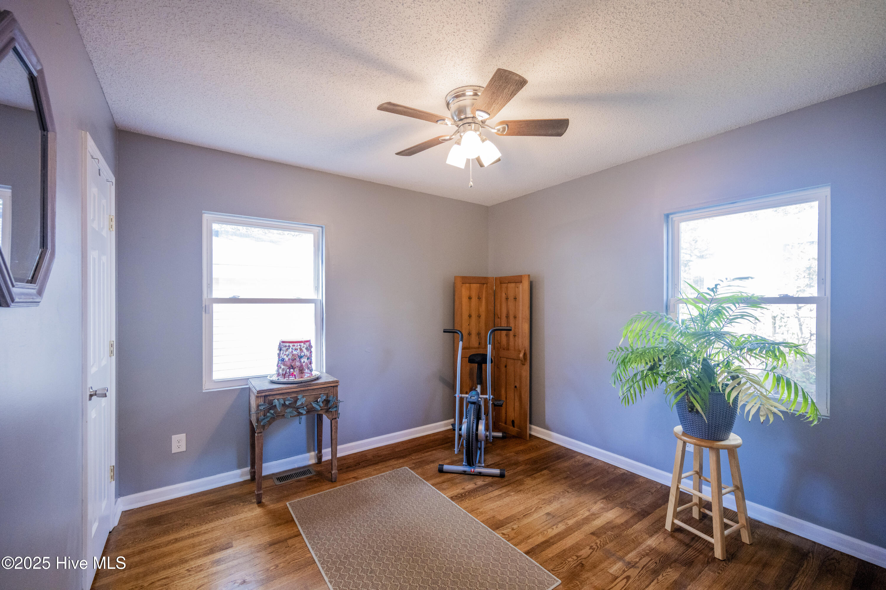 100541616 | Photo 23