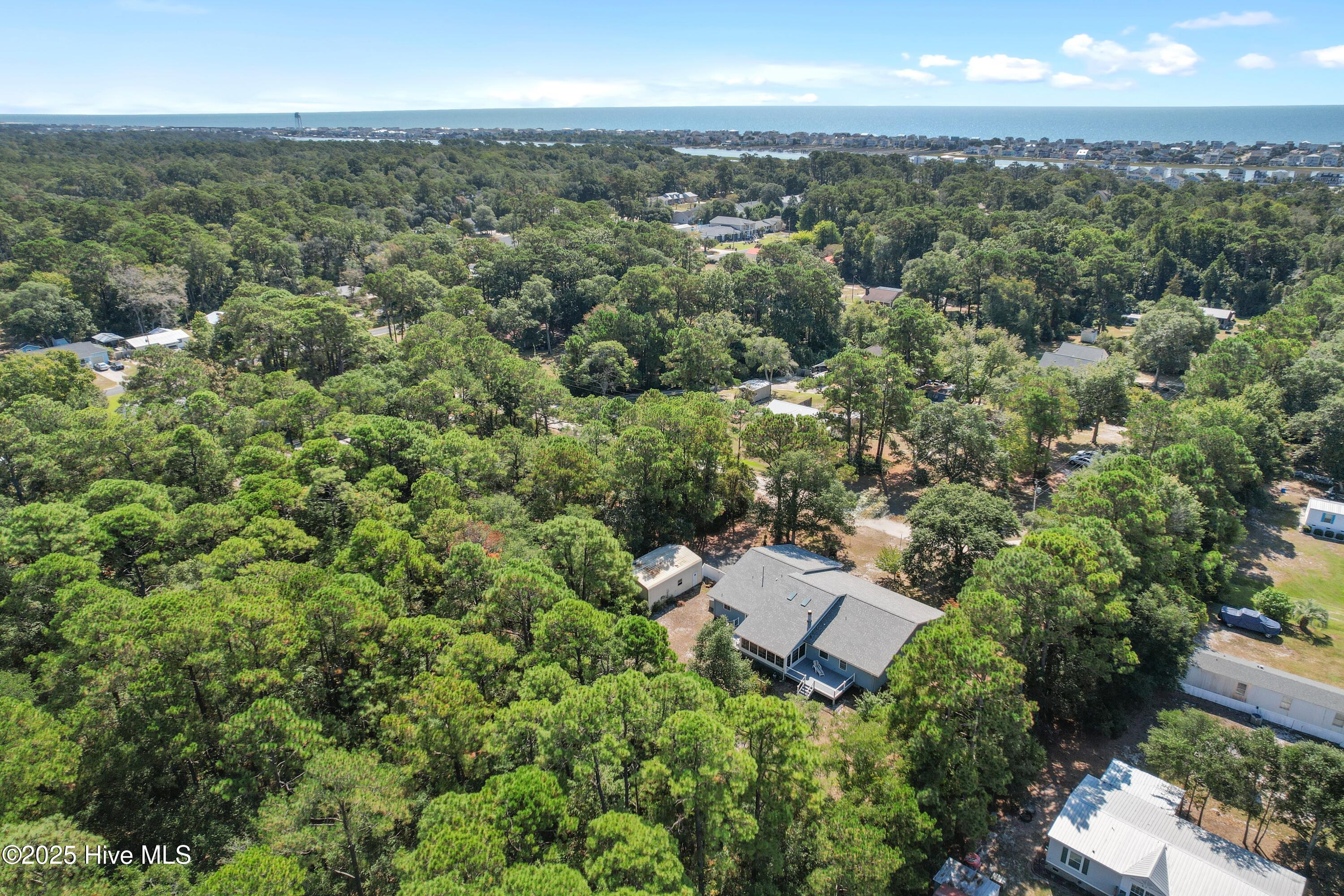 100533822 | Photo 54