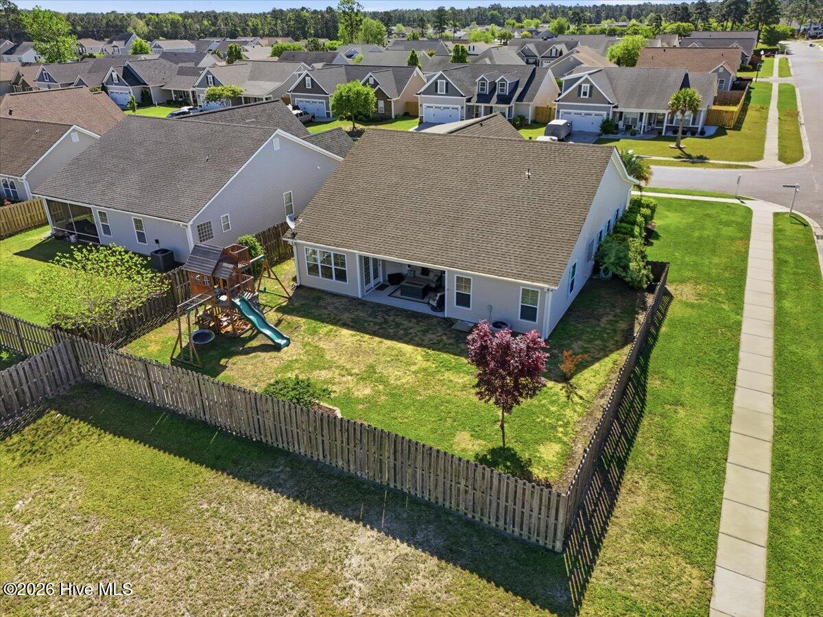 100567099 | Photo 67