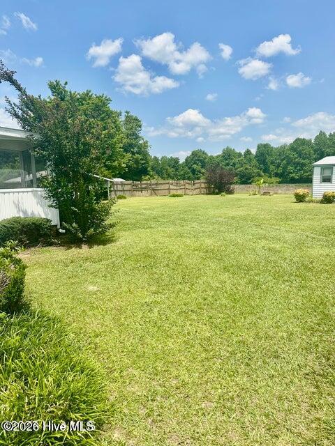 100549281 | Photo 22